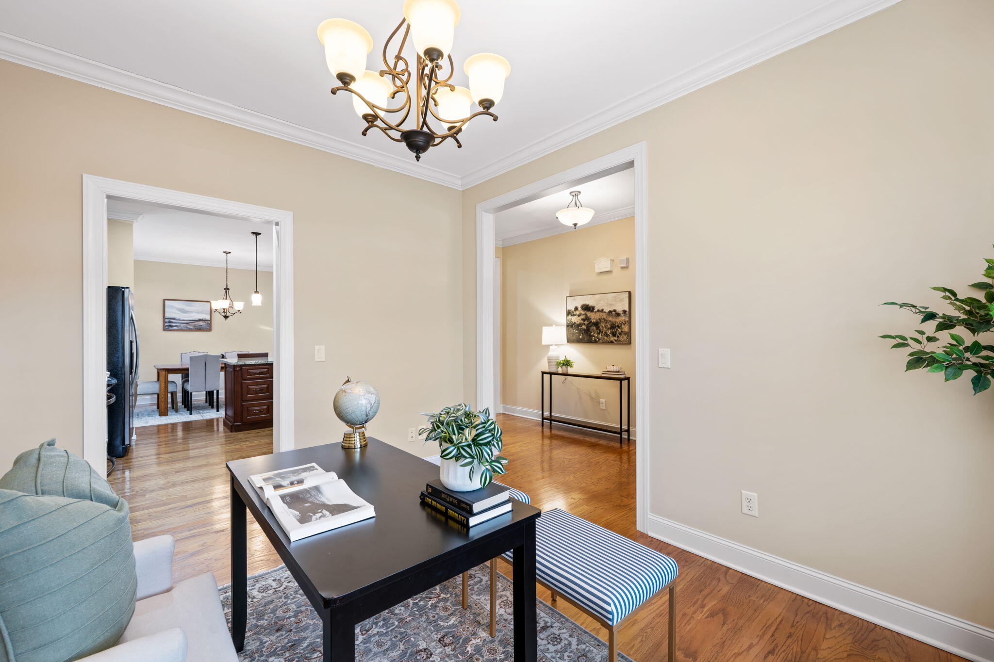 4665 Sweet Berry Lane, 176