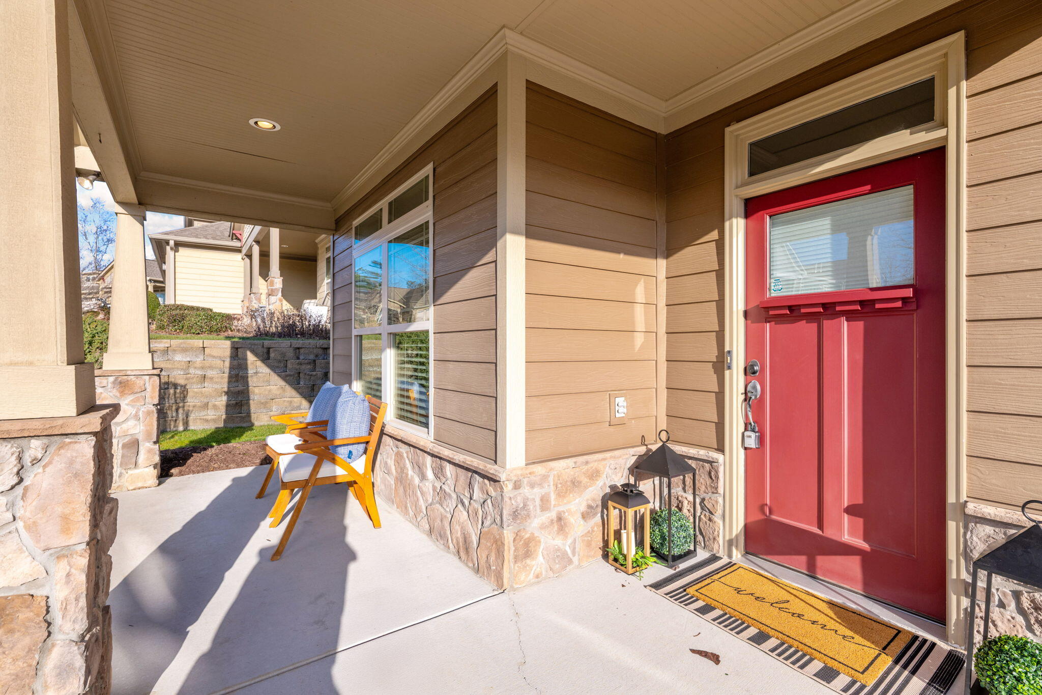 4665 Sweet Berry Lane, 176