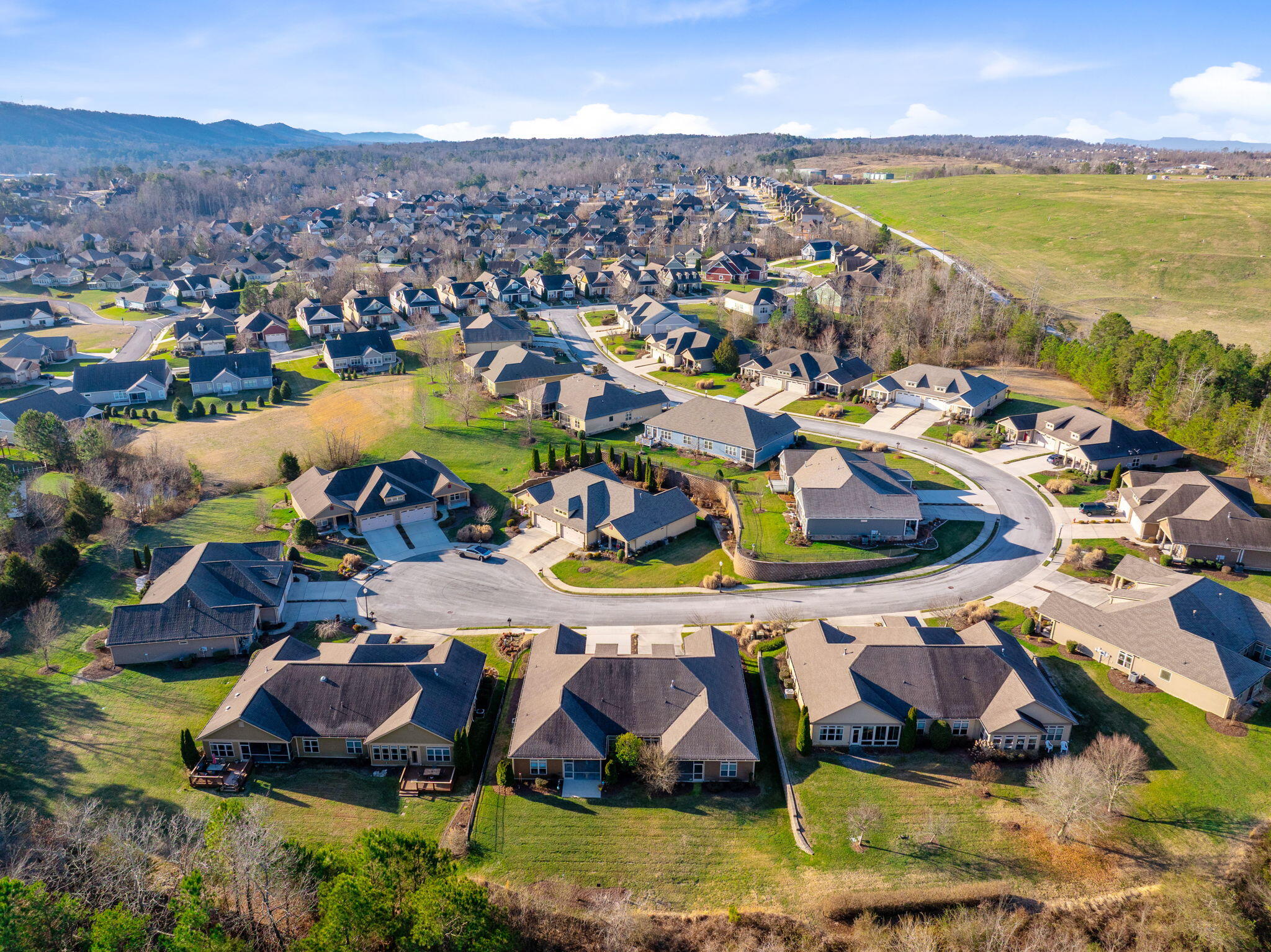 4665 Sweet Berry Lane, 176