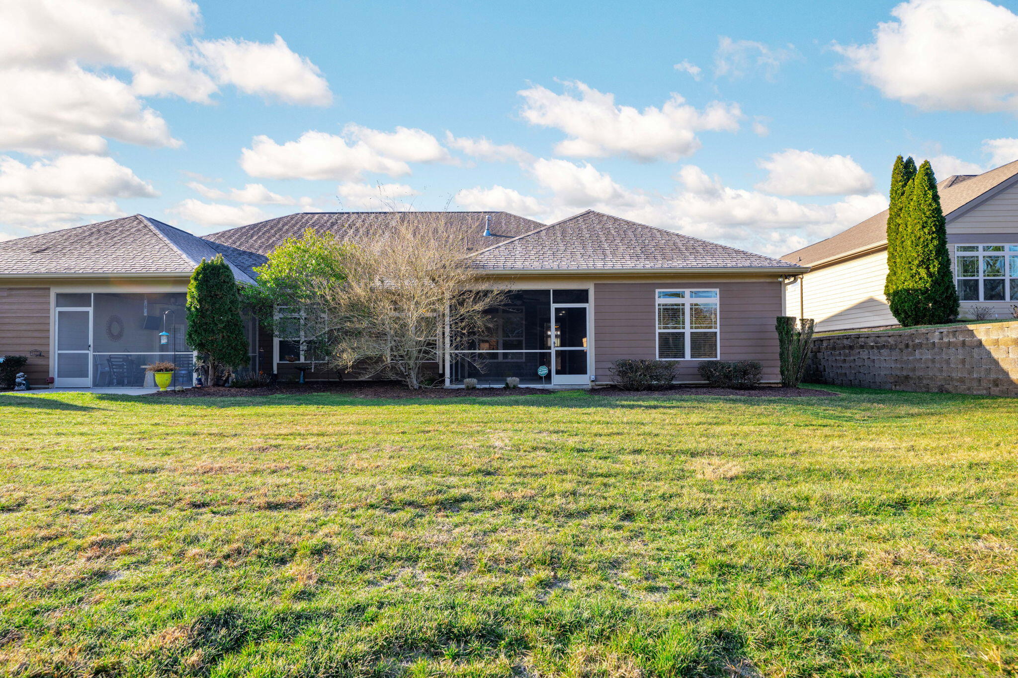 4665 Sweet Berry Lane, 176