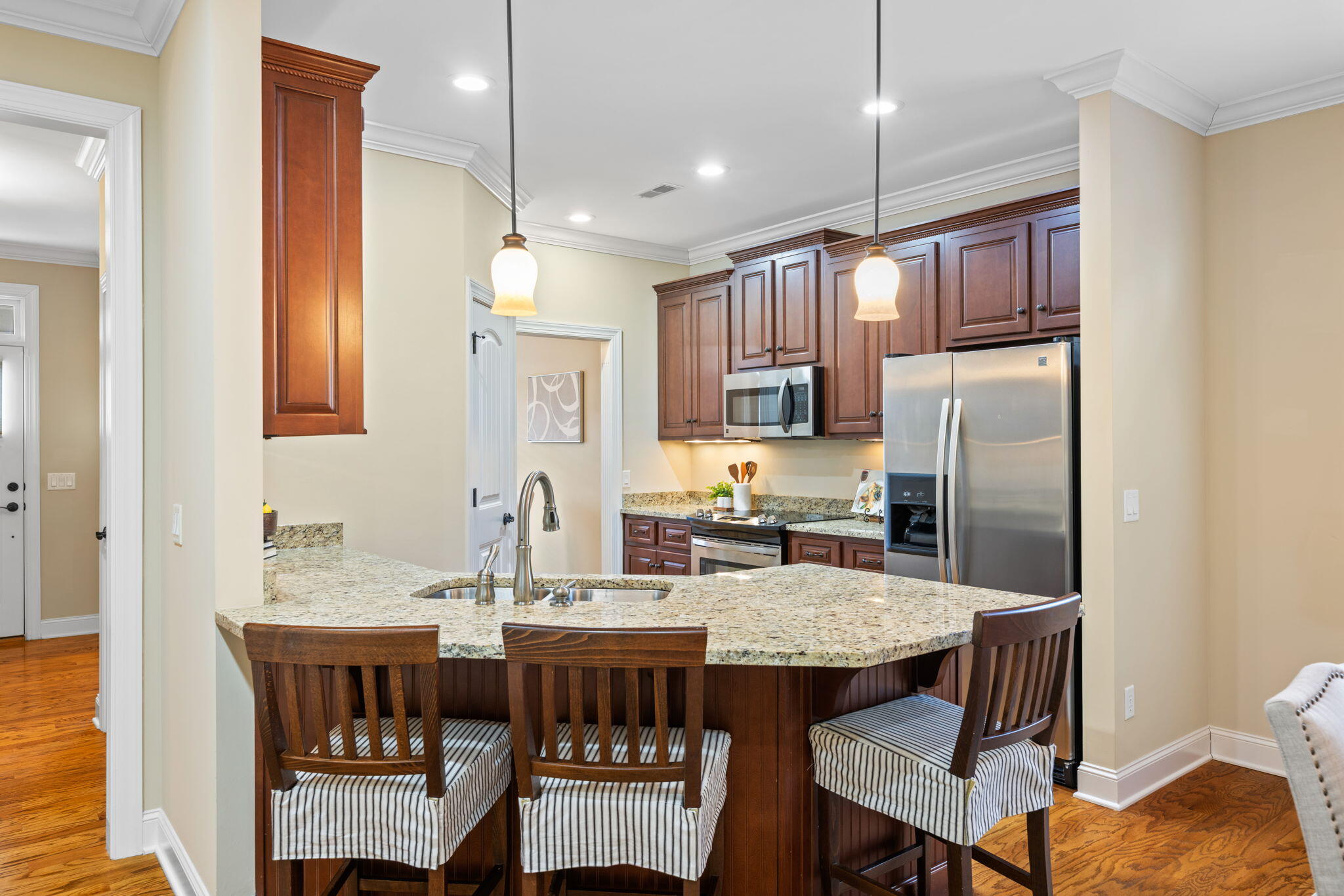 4665 Sweet Berry Lane, 176