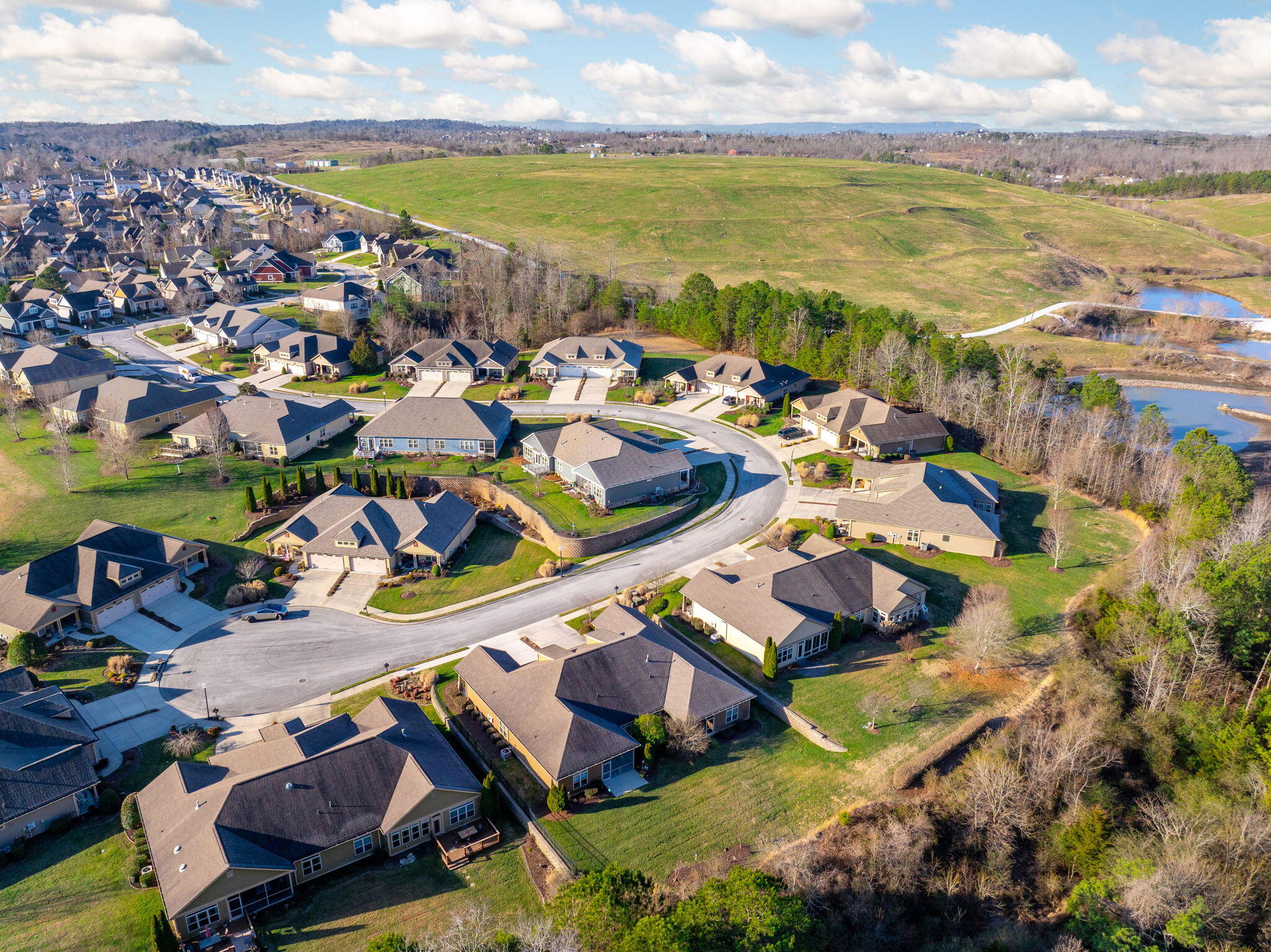 4665 Sweet Berry Lane, 176