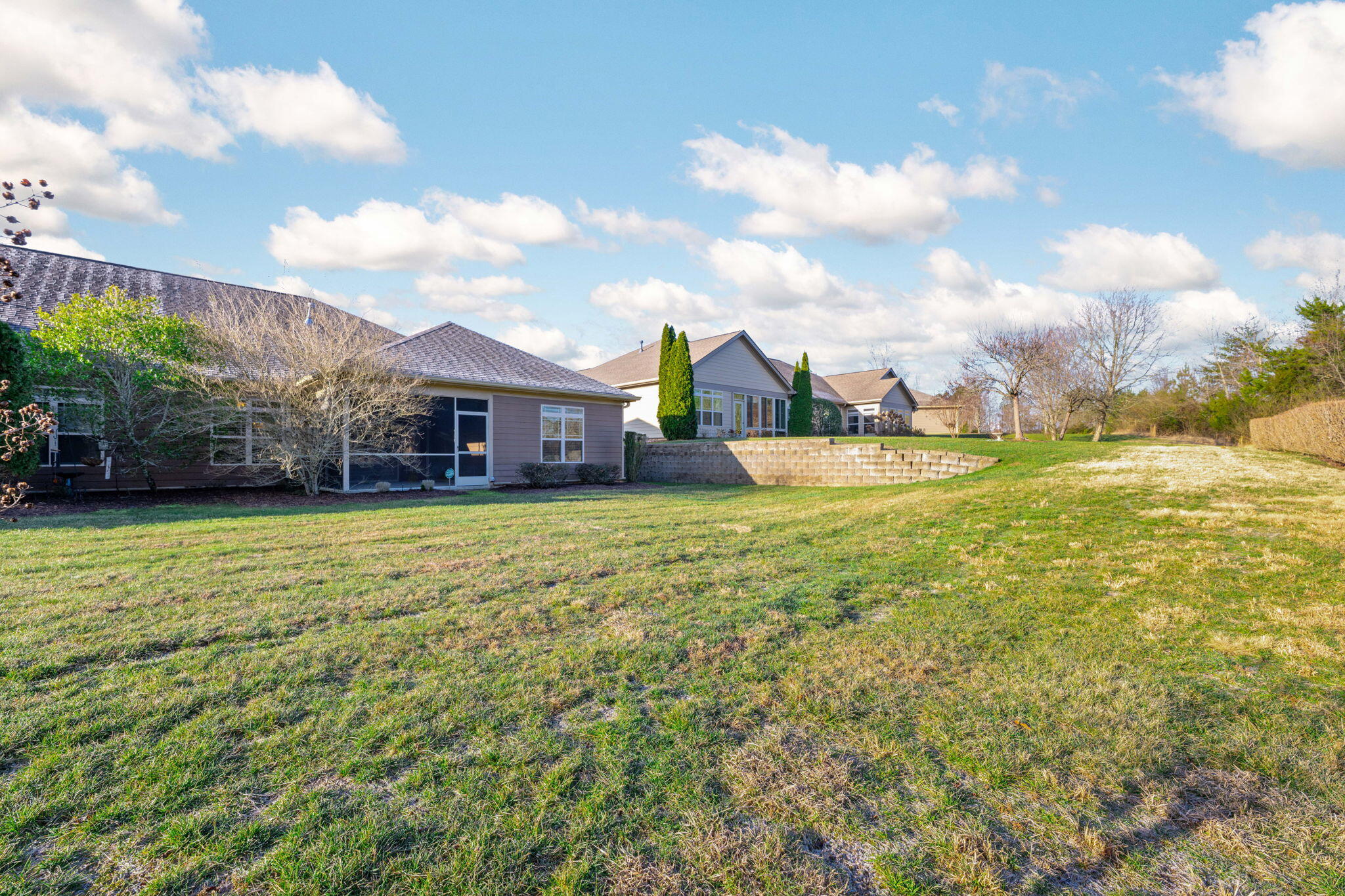 4665 Sweet Berry Lane, 176