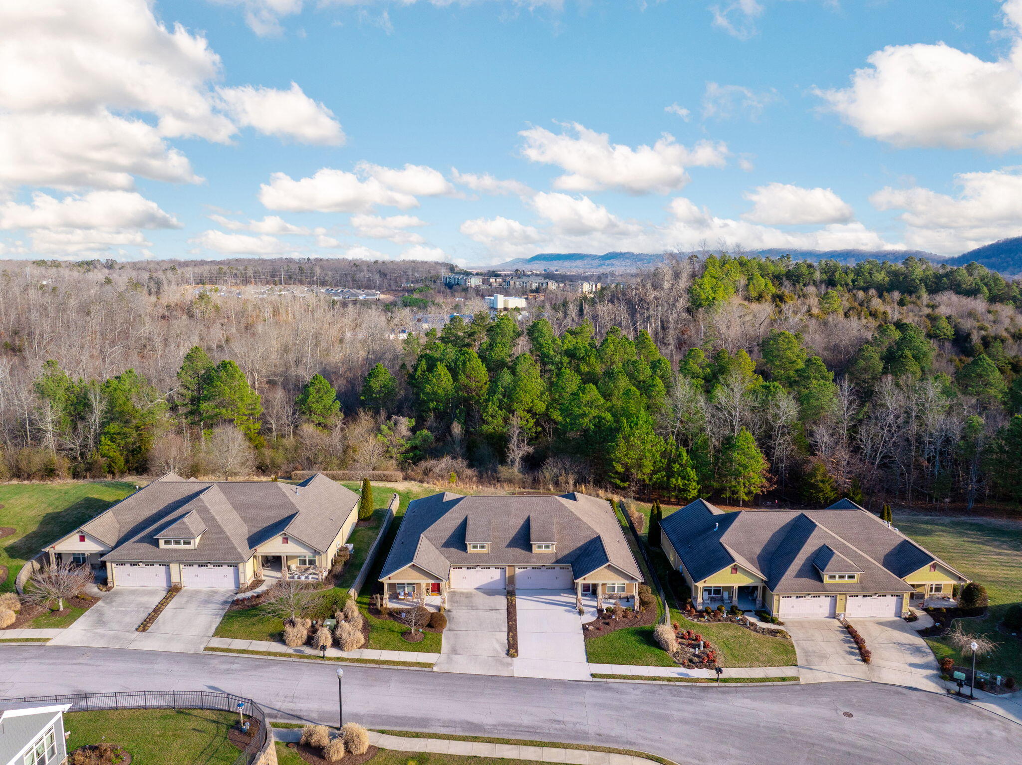 4665 Sweet Berry Lane, 176