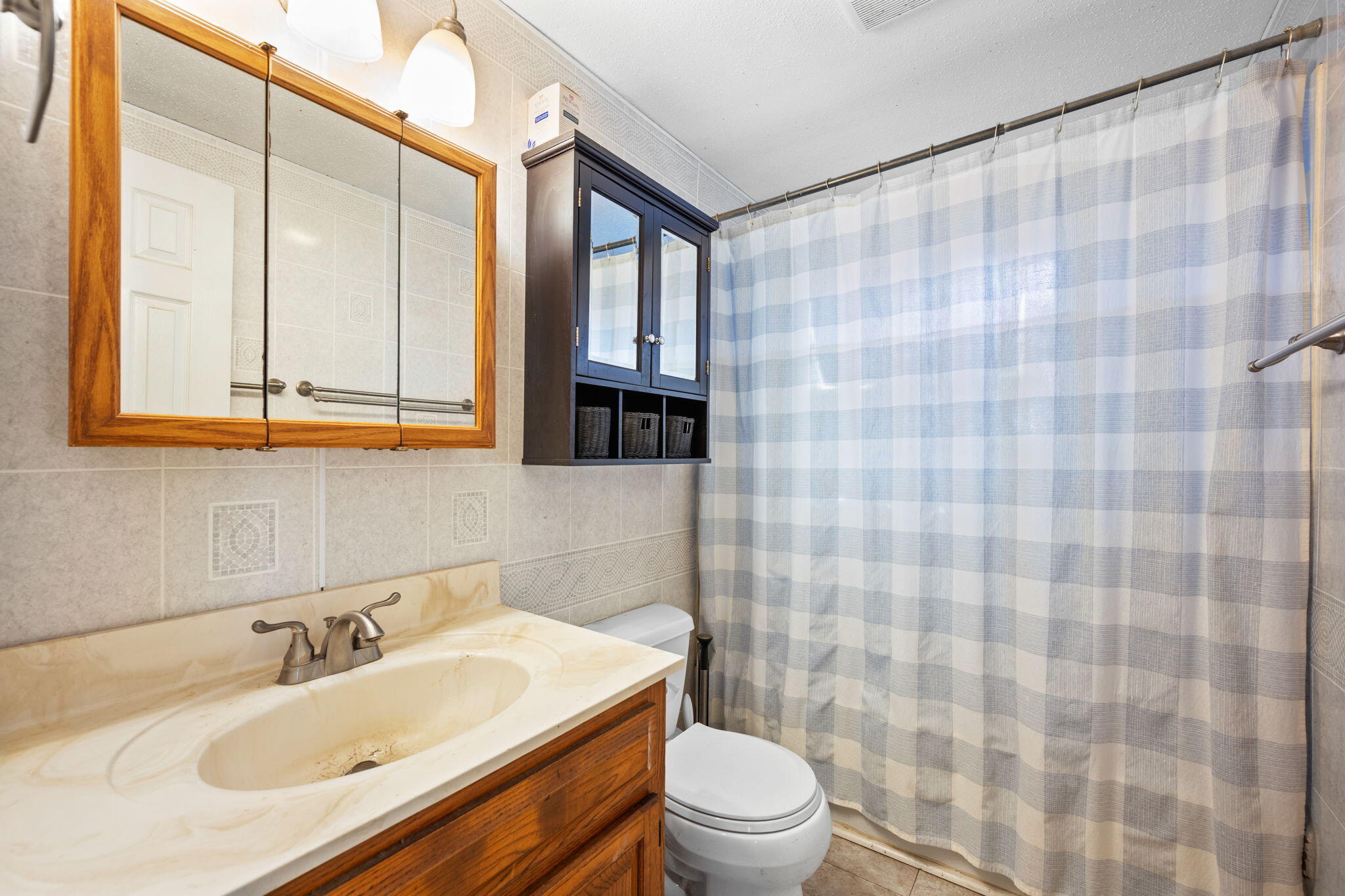 1716 E Boy Scout Road