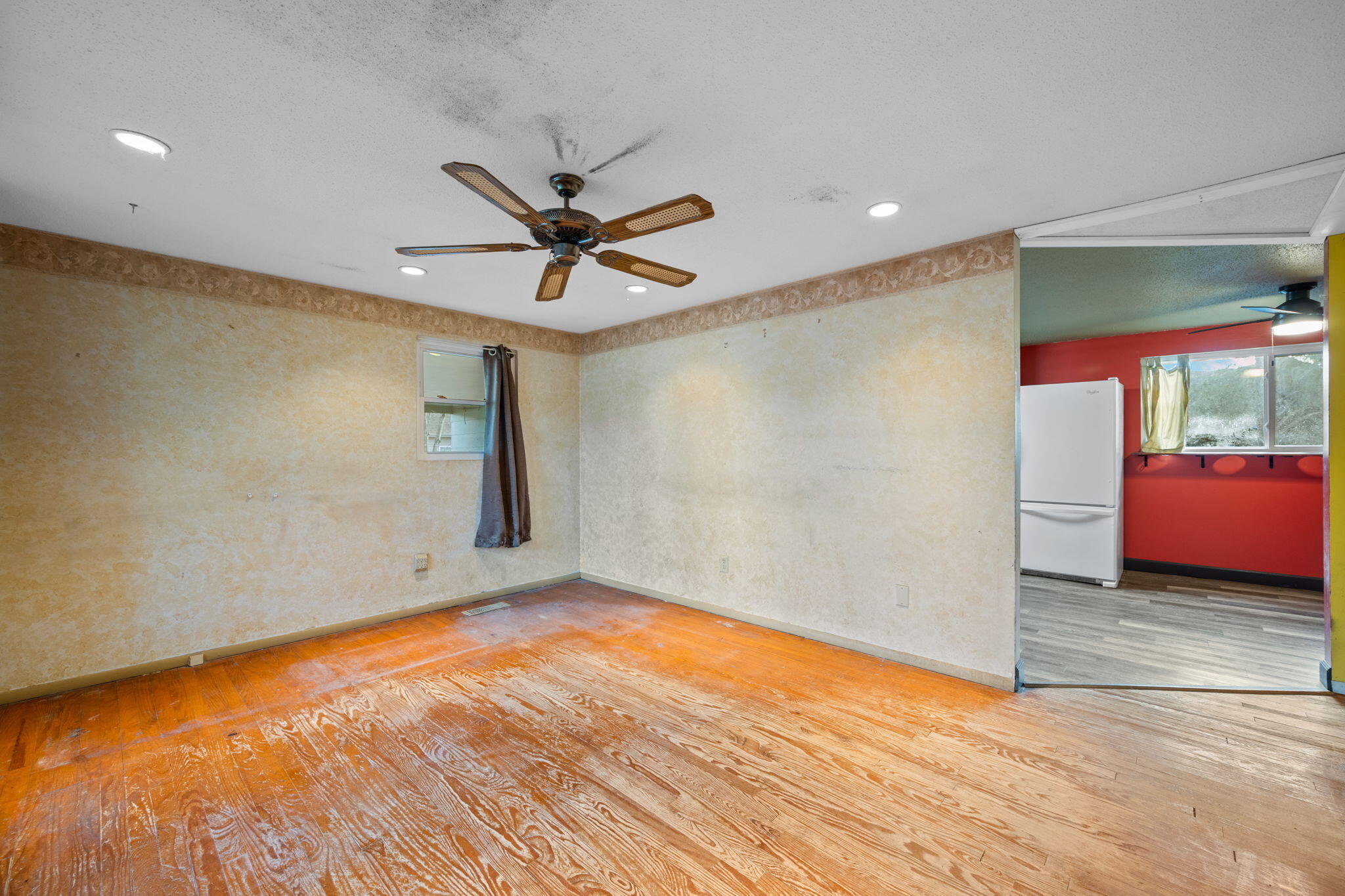 1716 E Boy Scout Road