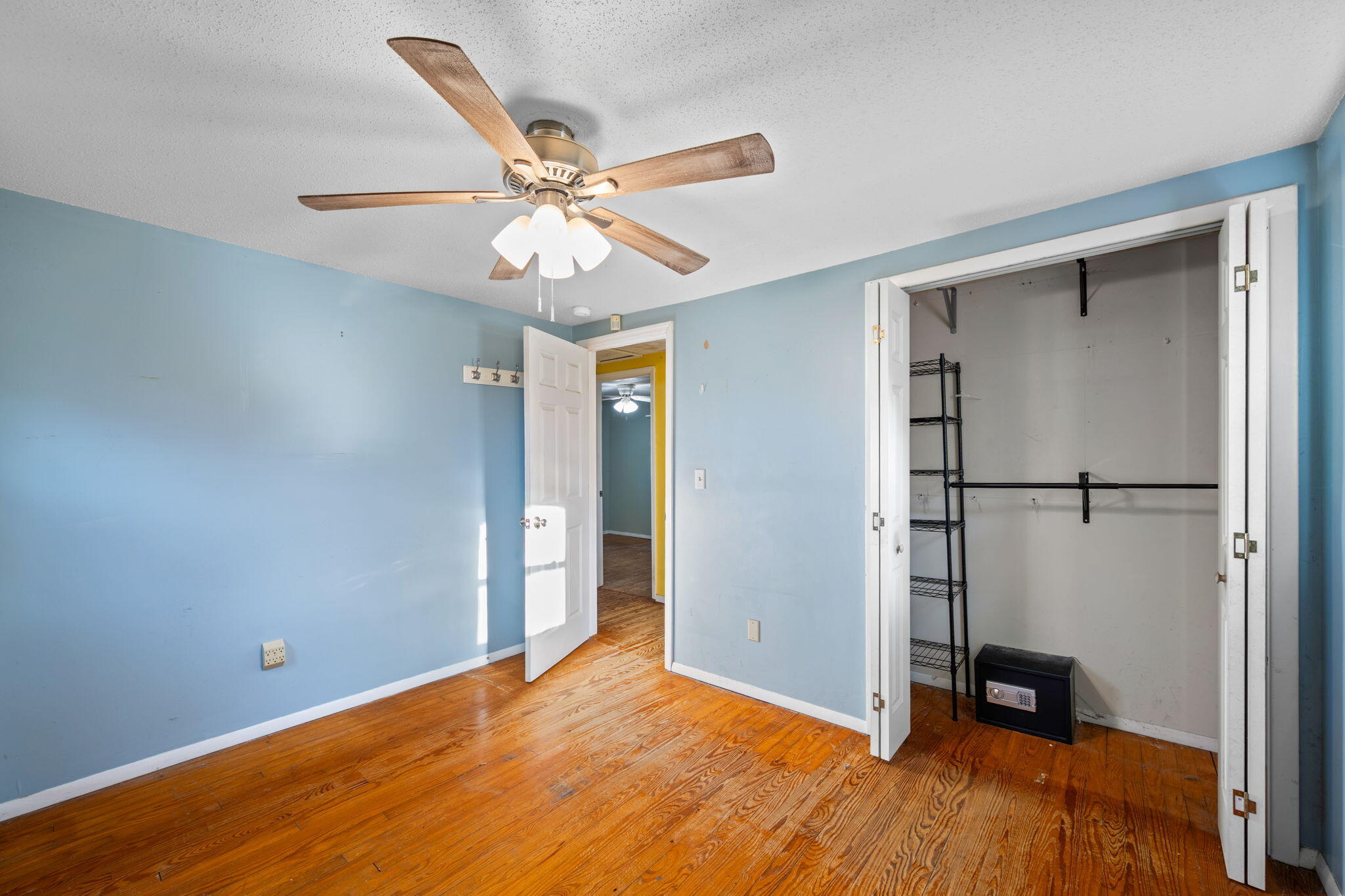 1716 E Boy Scout Road