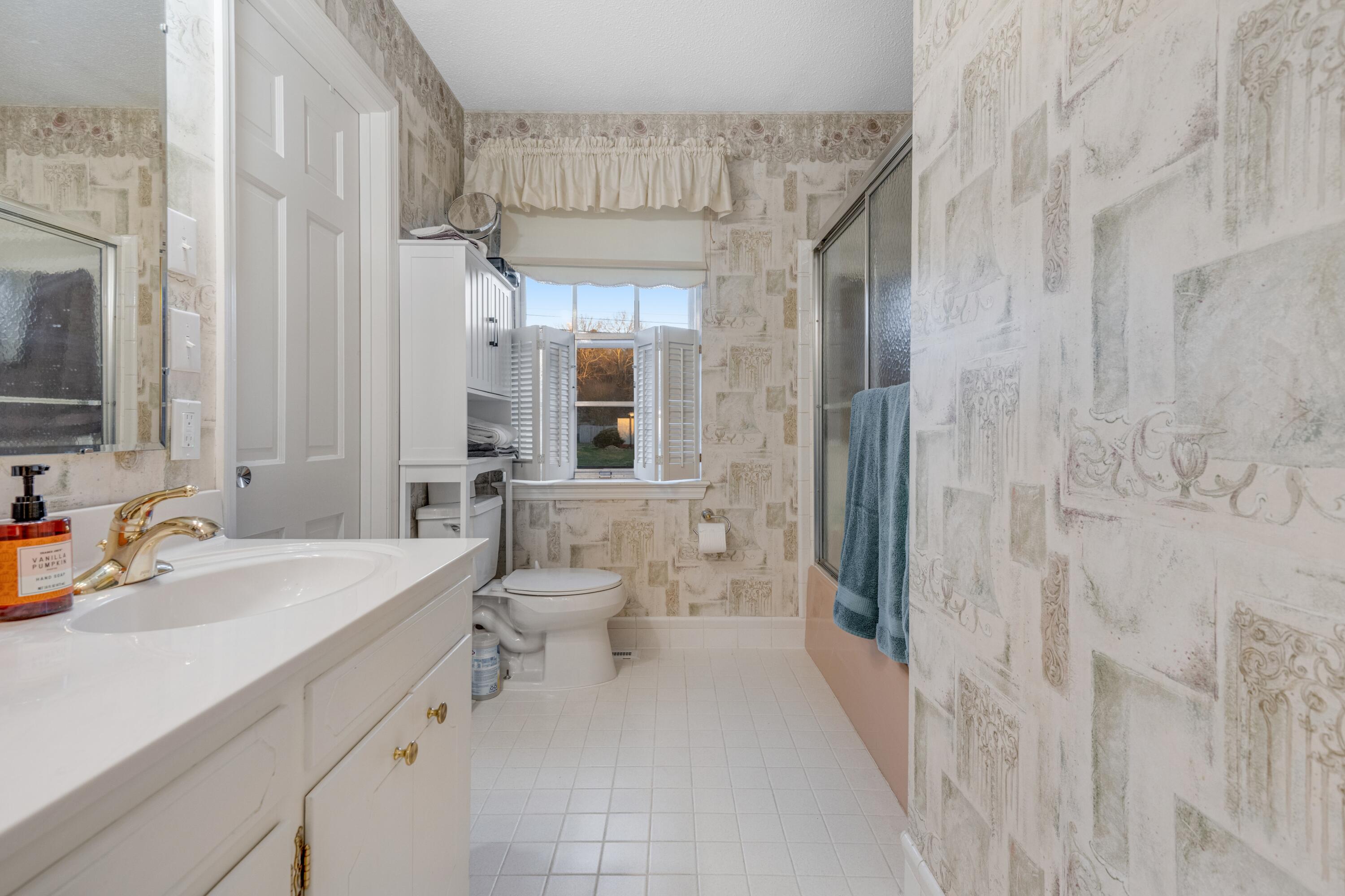 1509 Kippy Drive