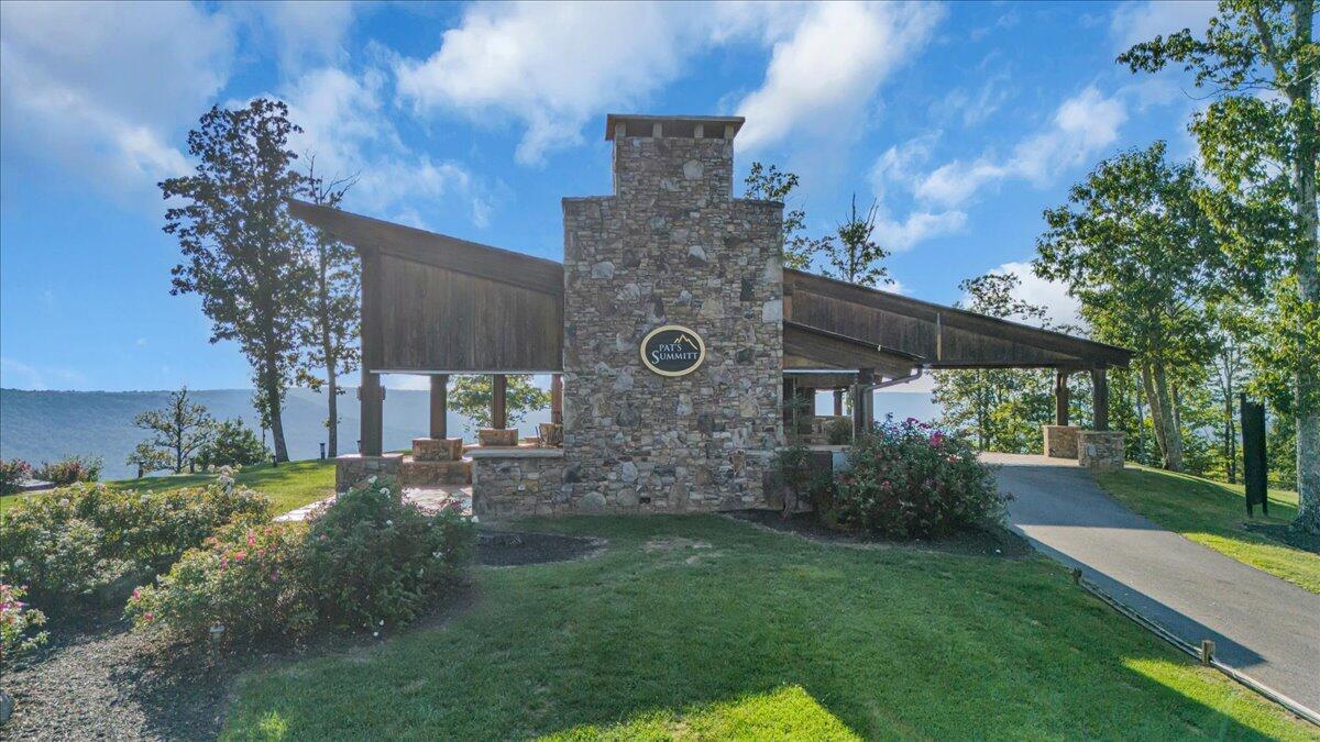 234 Lookout View Drive