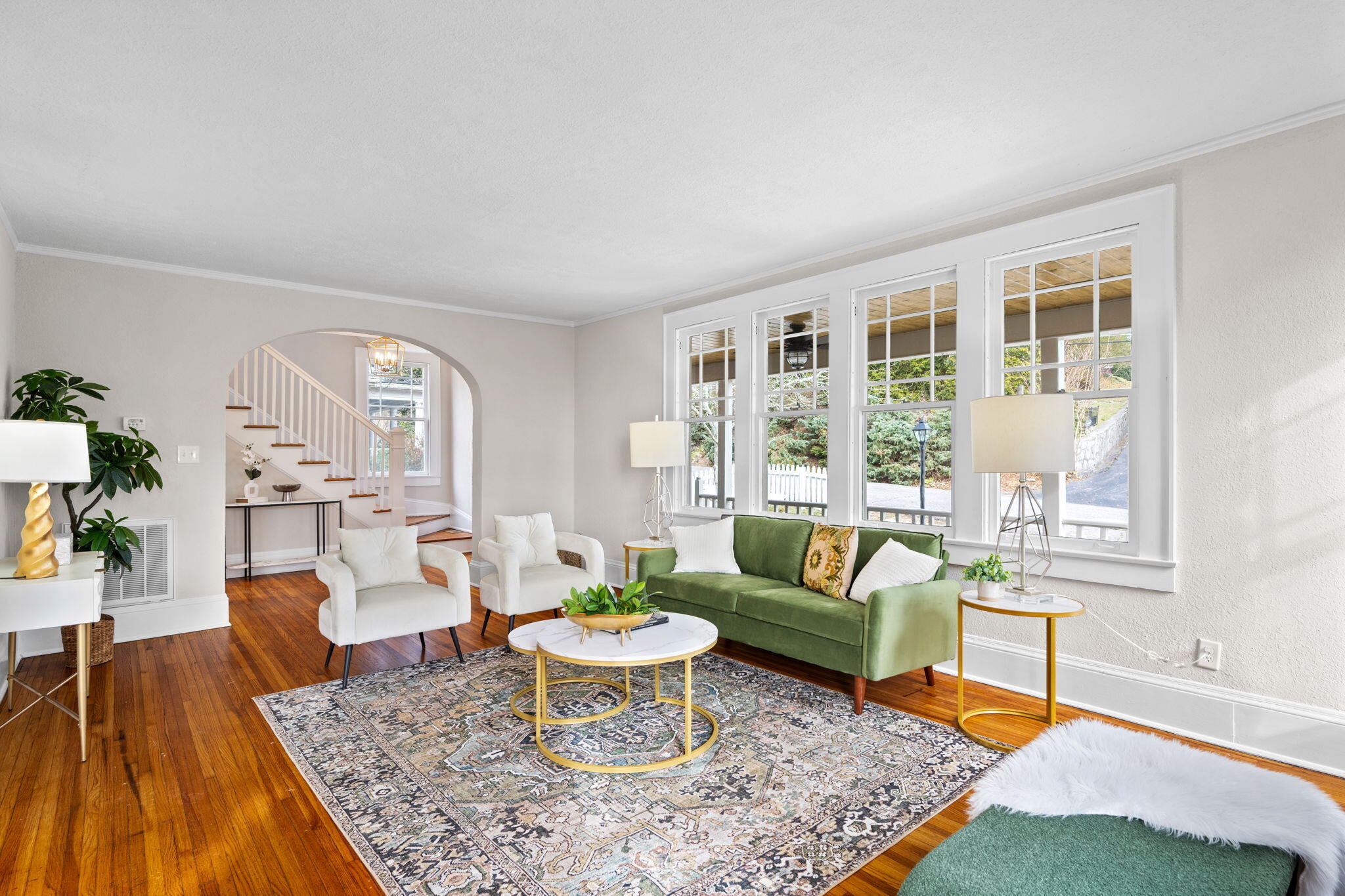 3114 Rose Terrace