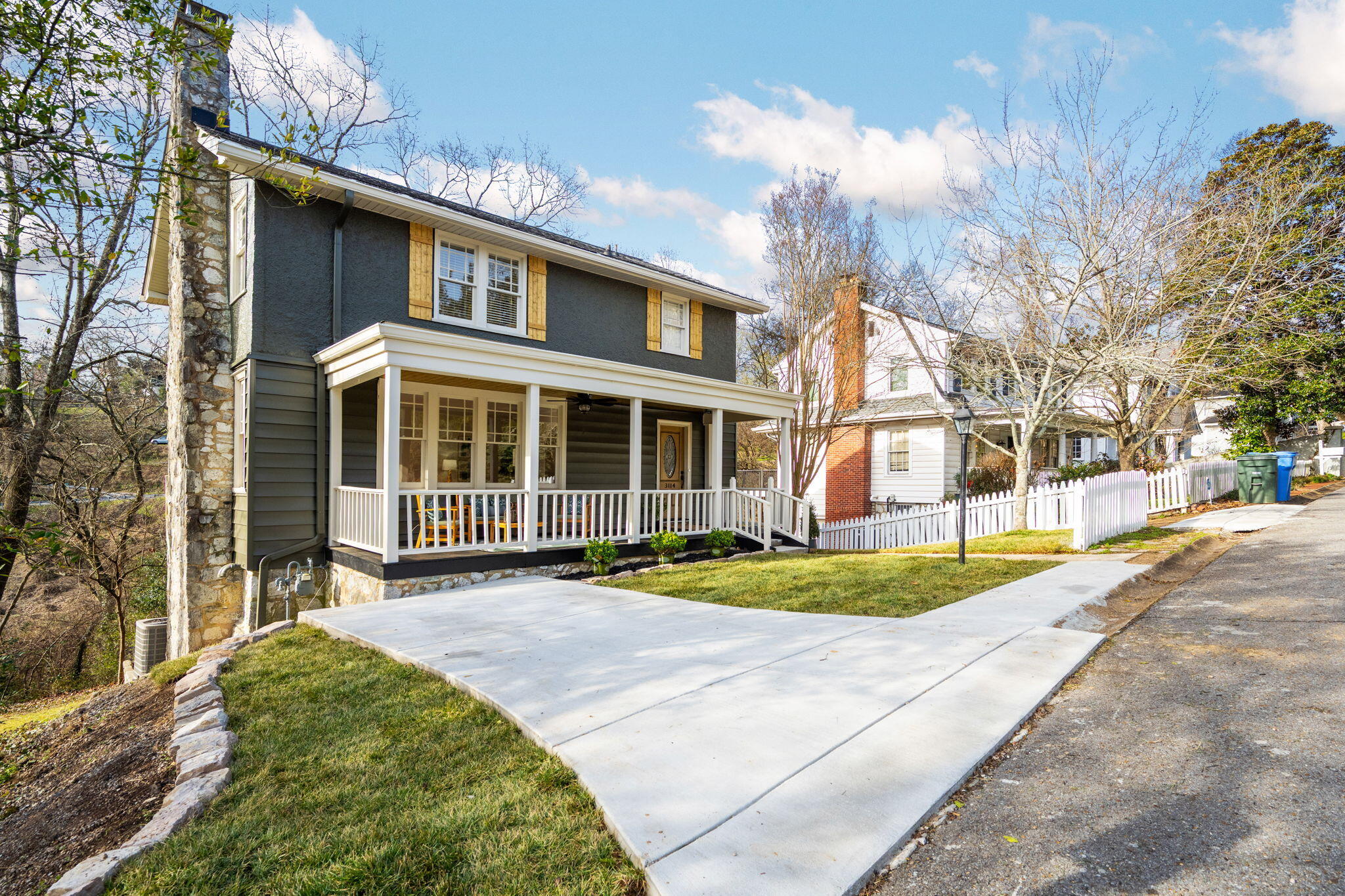 3114 Rose Terrace