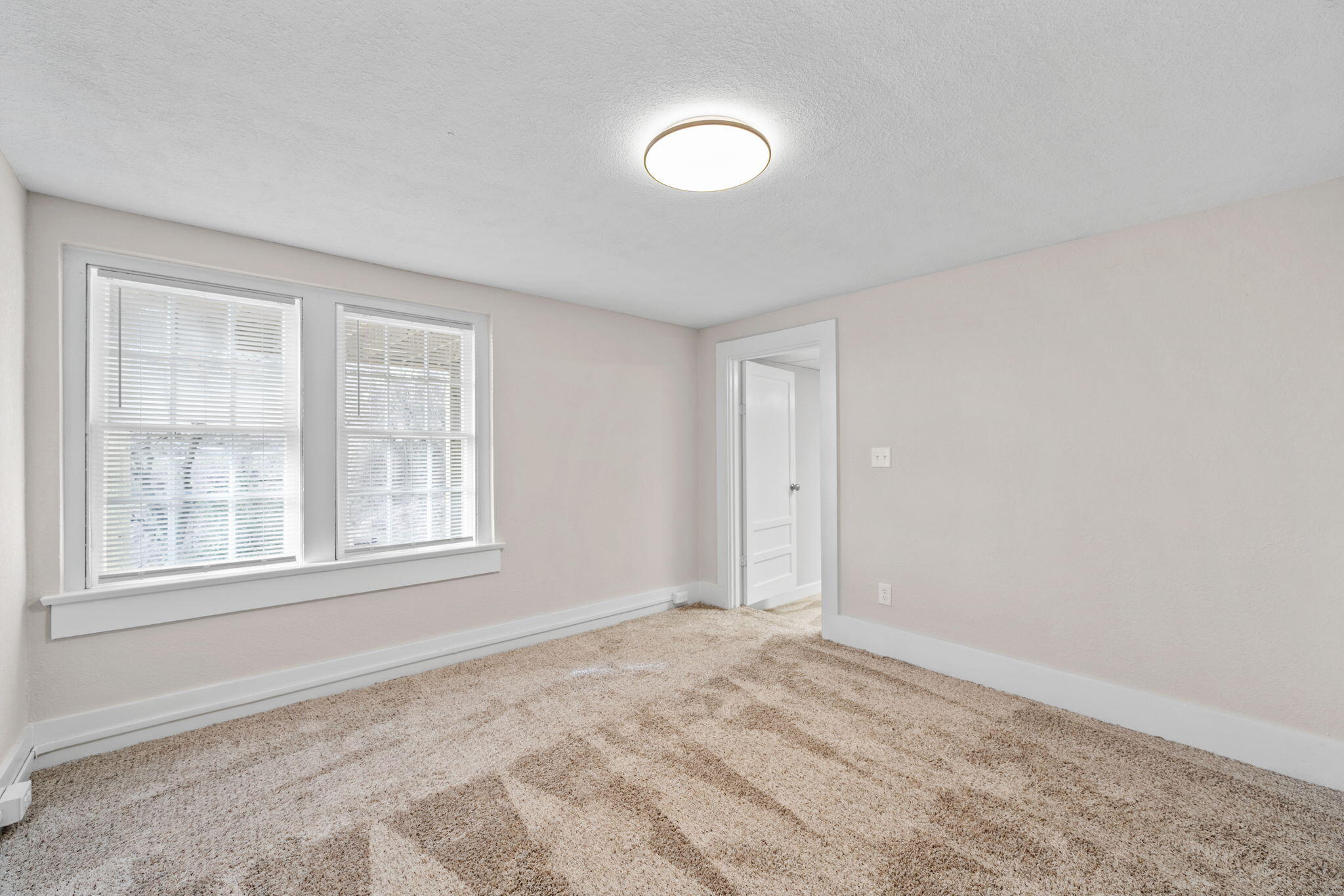 3114 Rose Terrace