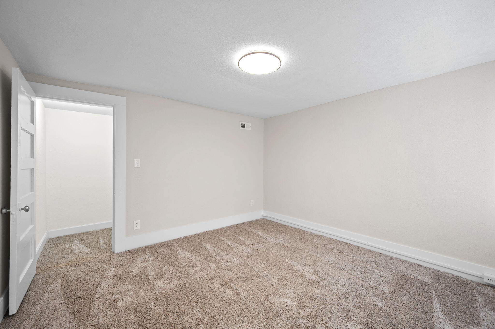 3114 Rose Terrace