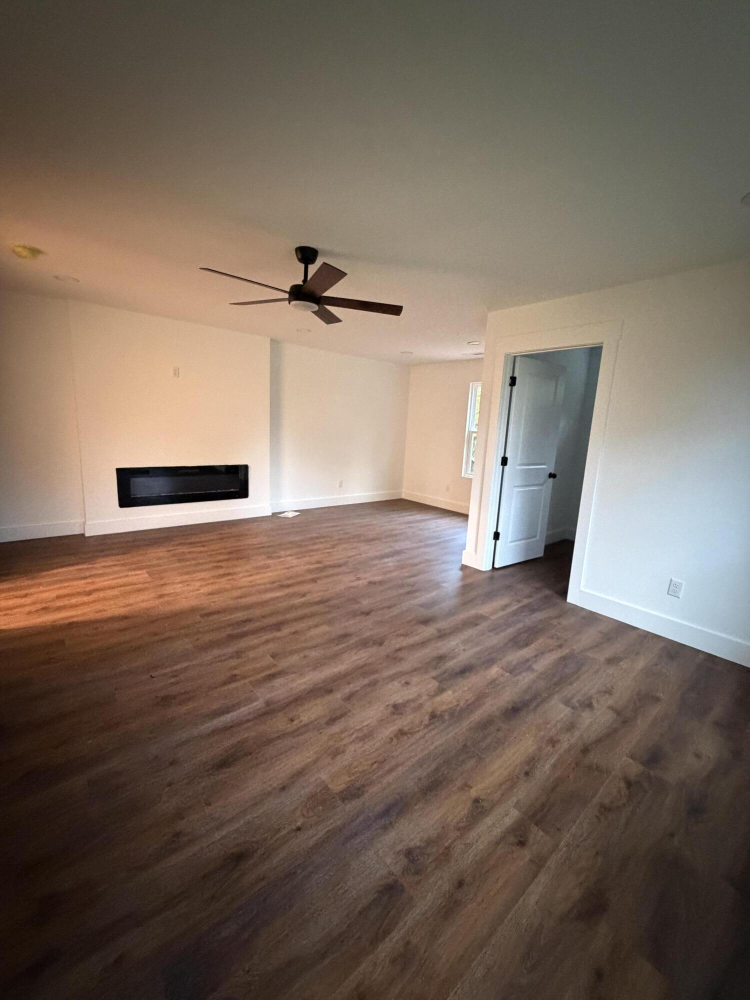 4410 Jersey Pike, 104