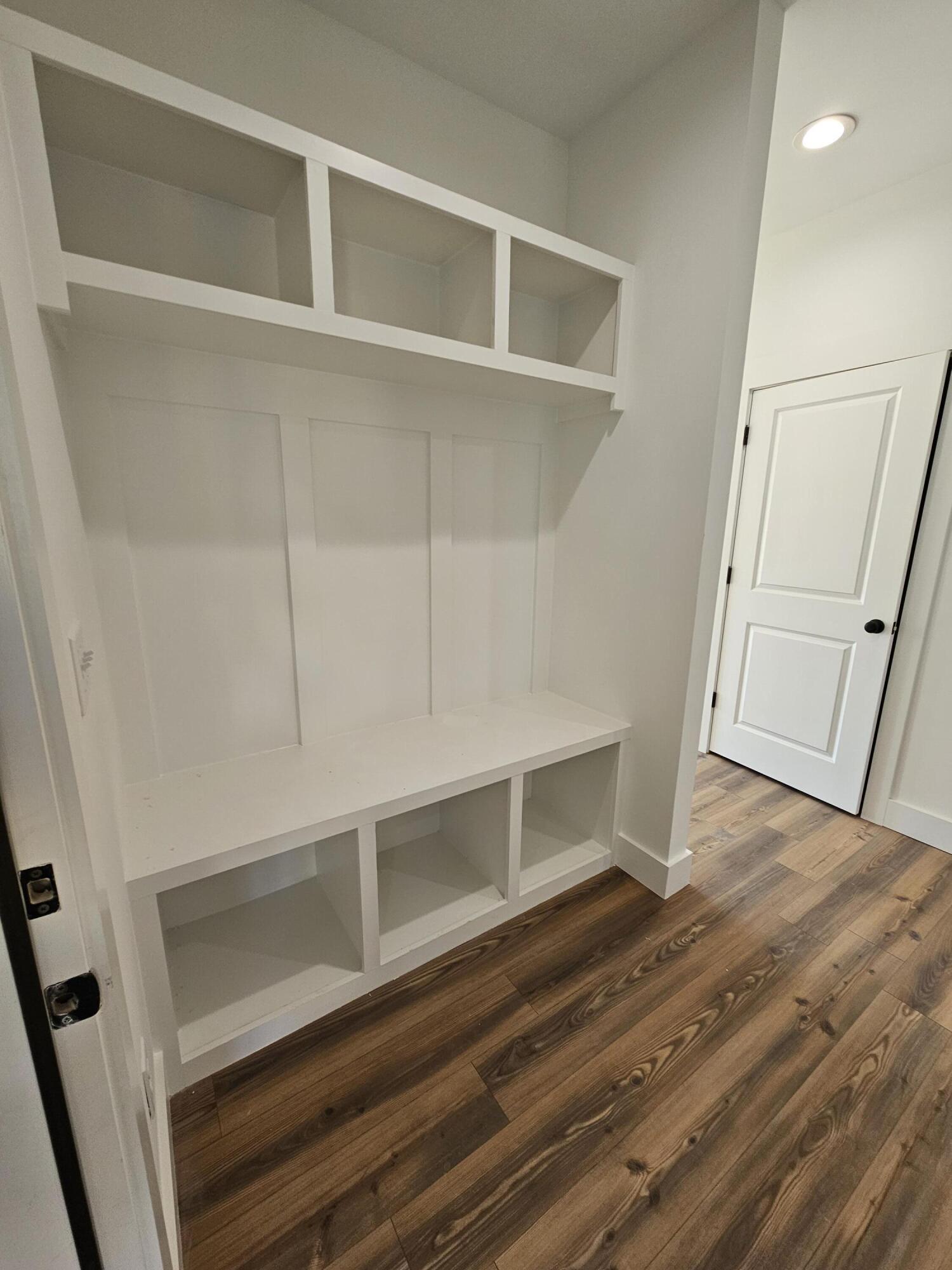 4410 Jersey Pike, 104