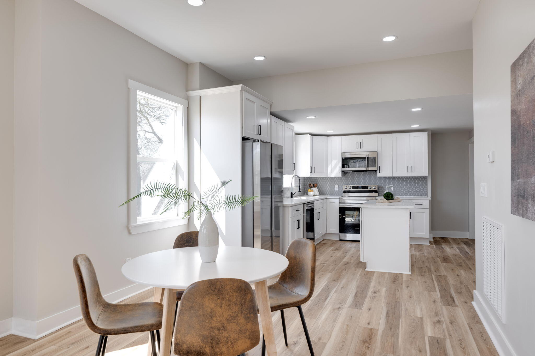 1003 S Willow Street