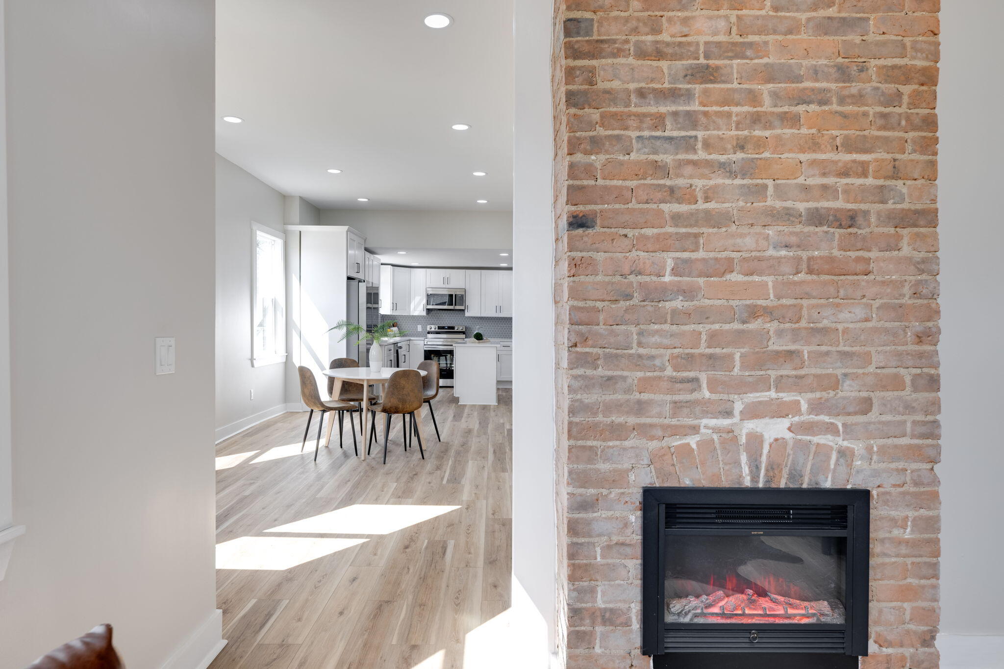 1003 S Willow Street