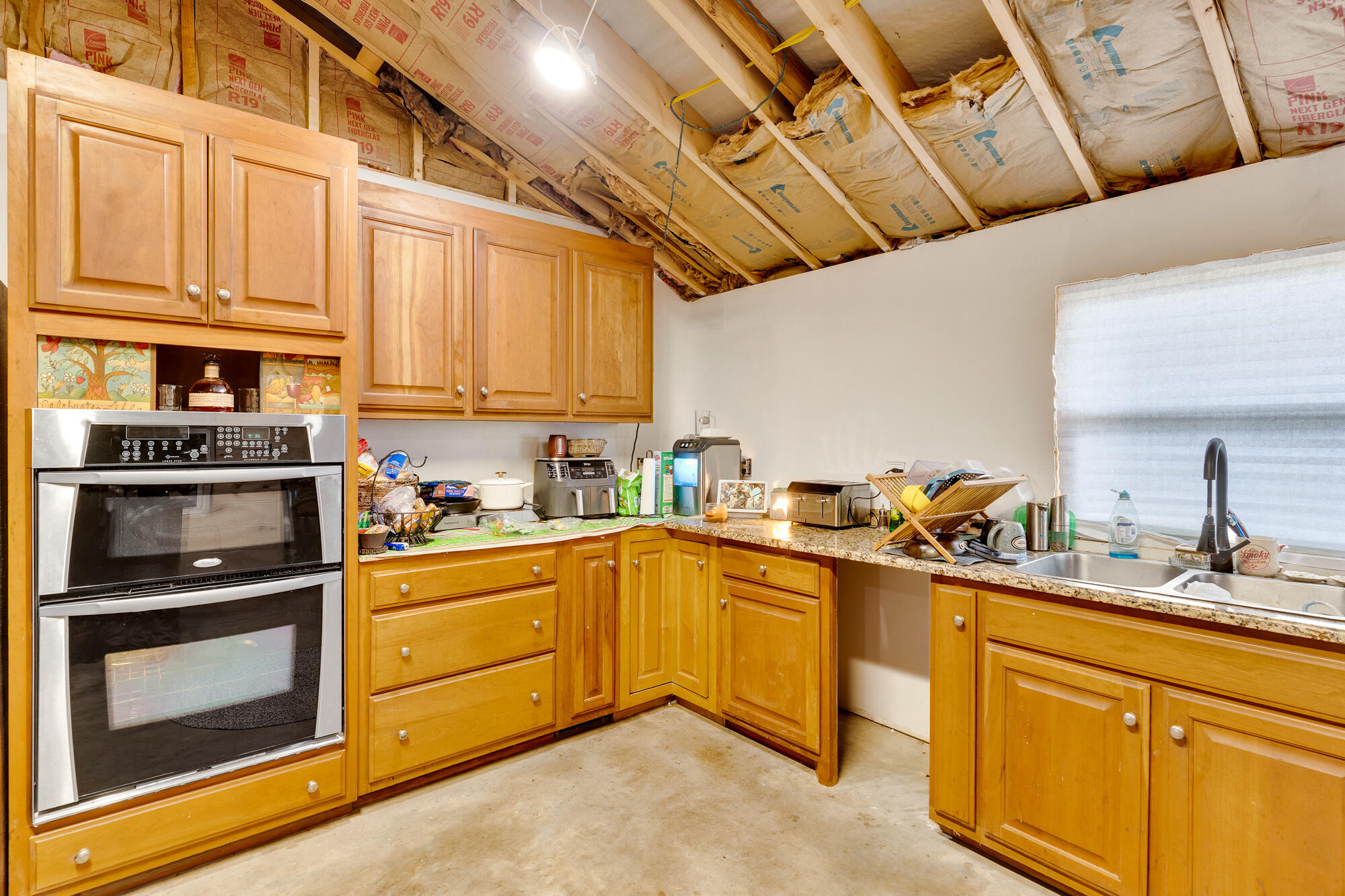 13716 Jones Gap Road