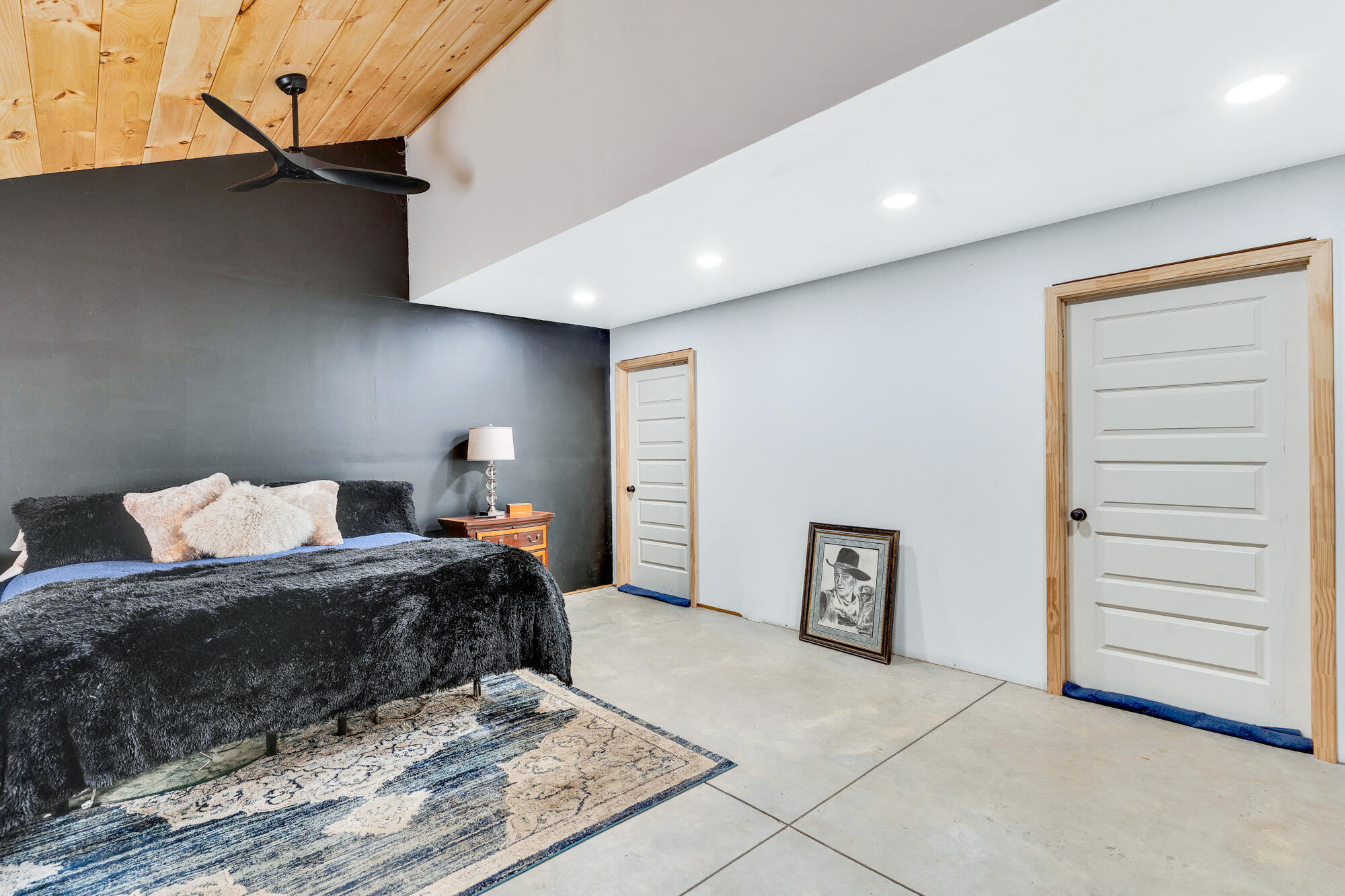 13716 Jones Gap Road