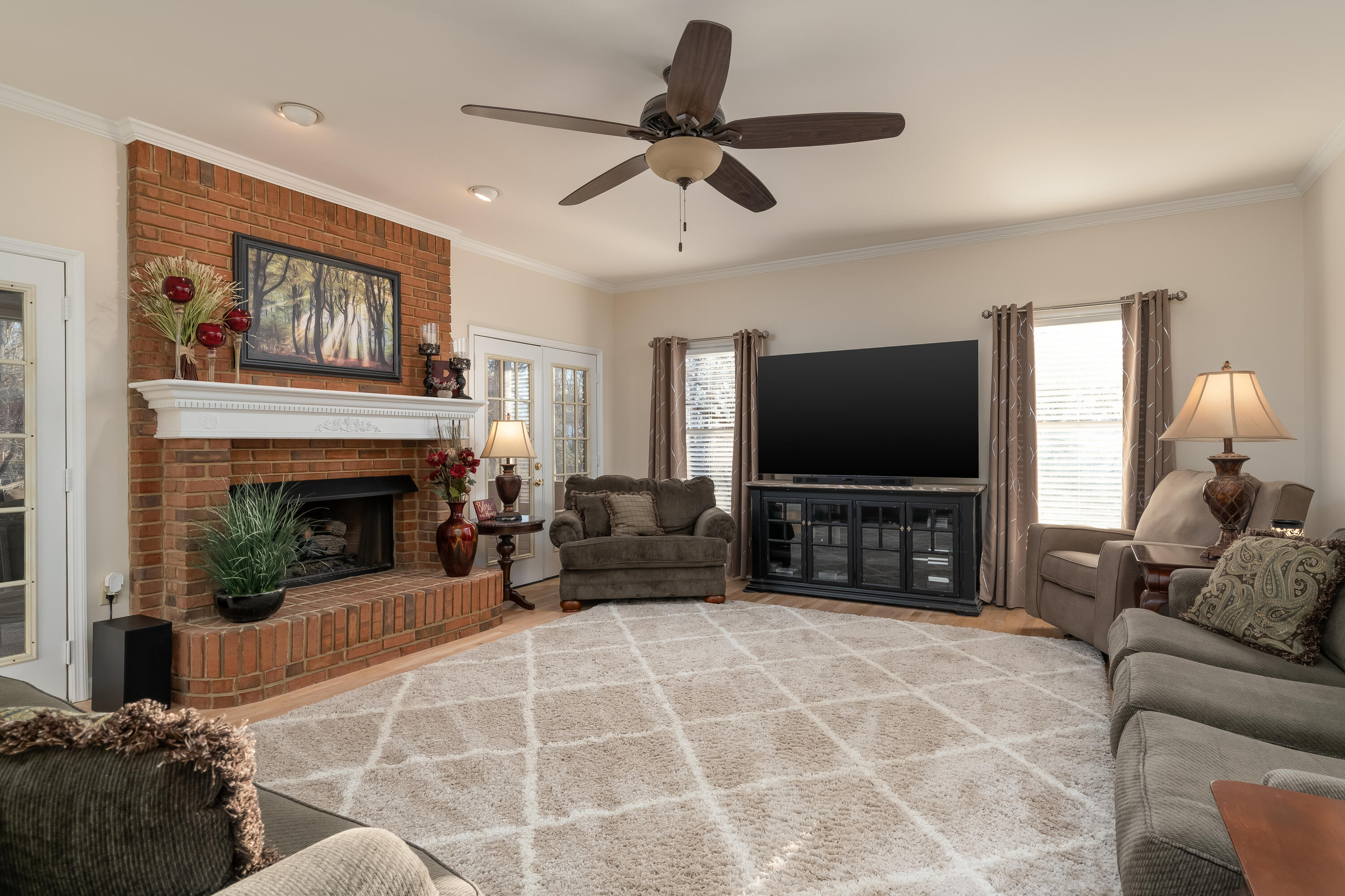 9950 Frost Ridge Drive