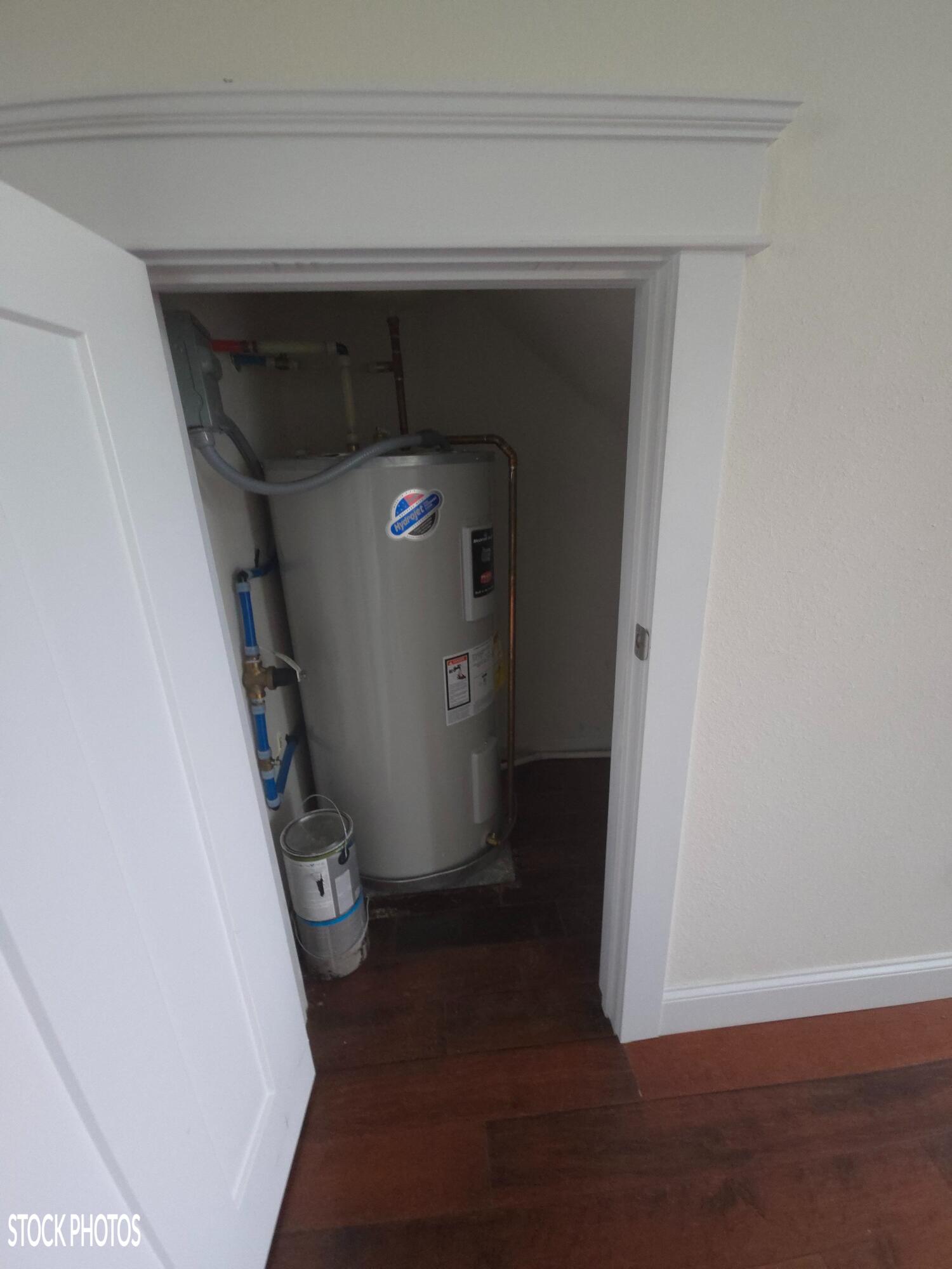 116 & 118 Courtland Crest Drive SW, #7