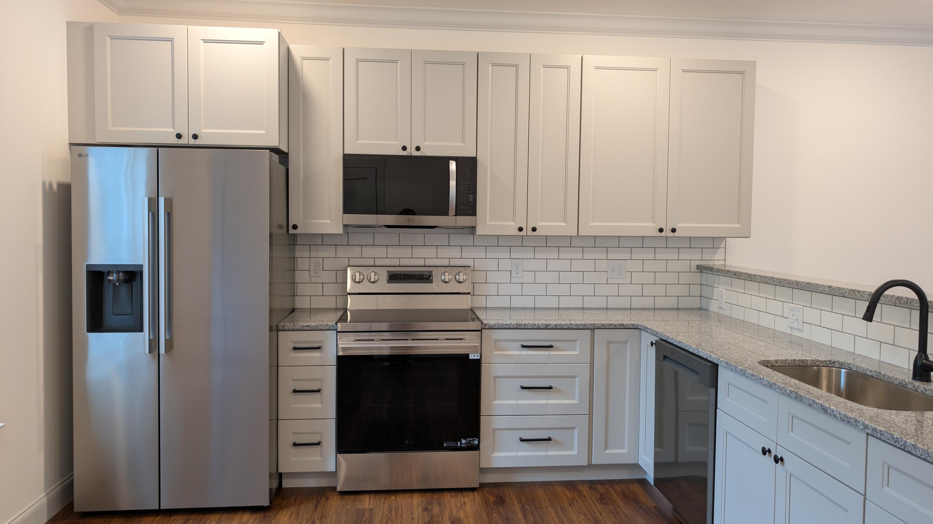 116 & 118 Courtland Crest Drive SW, #7