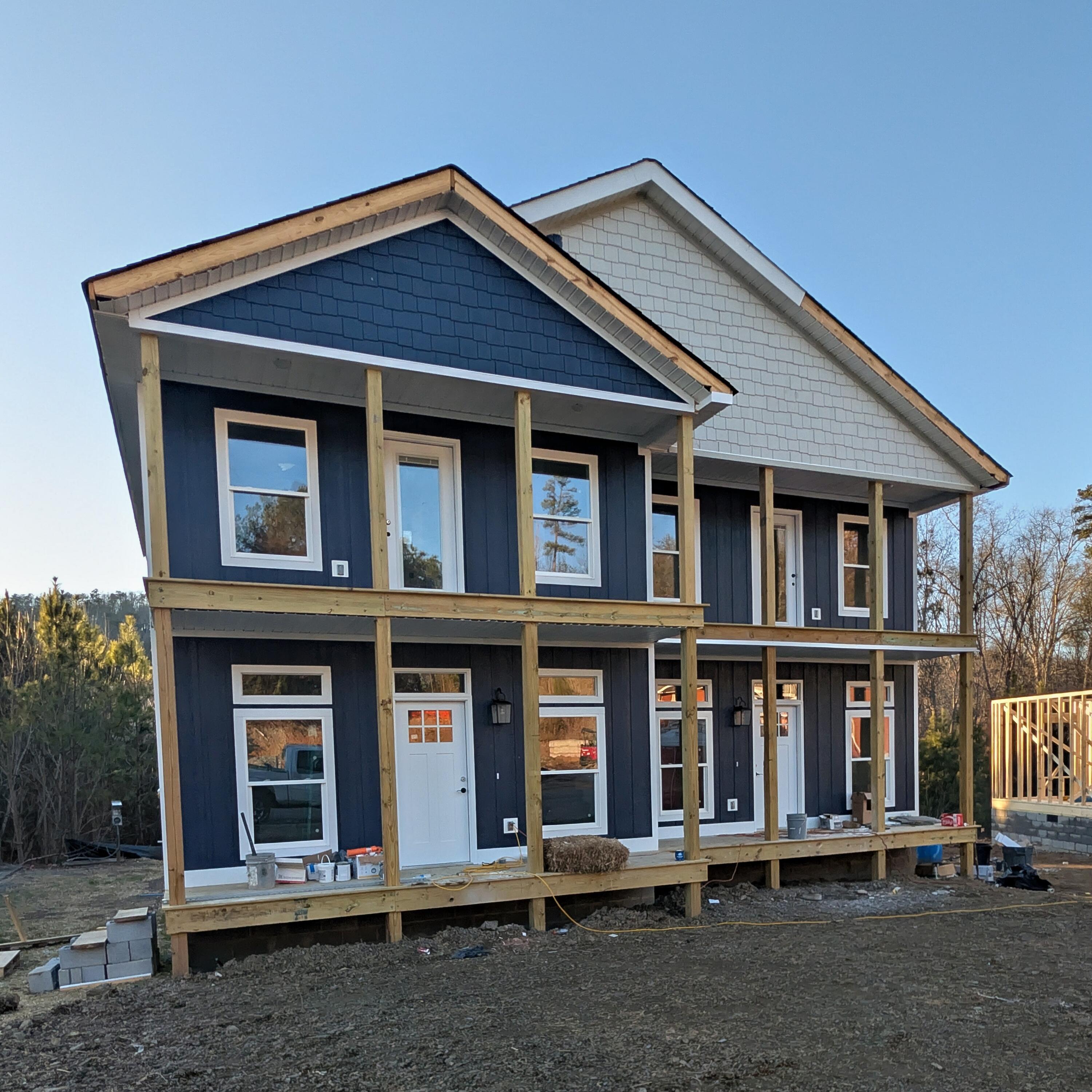 116 & 118 Courtland Crest Drive SW, #7