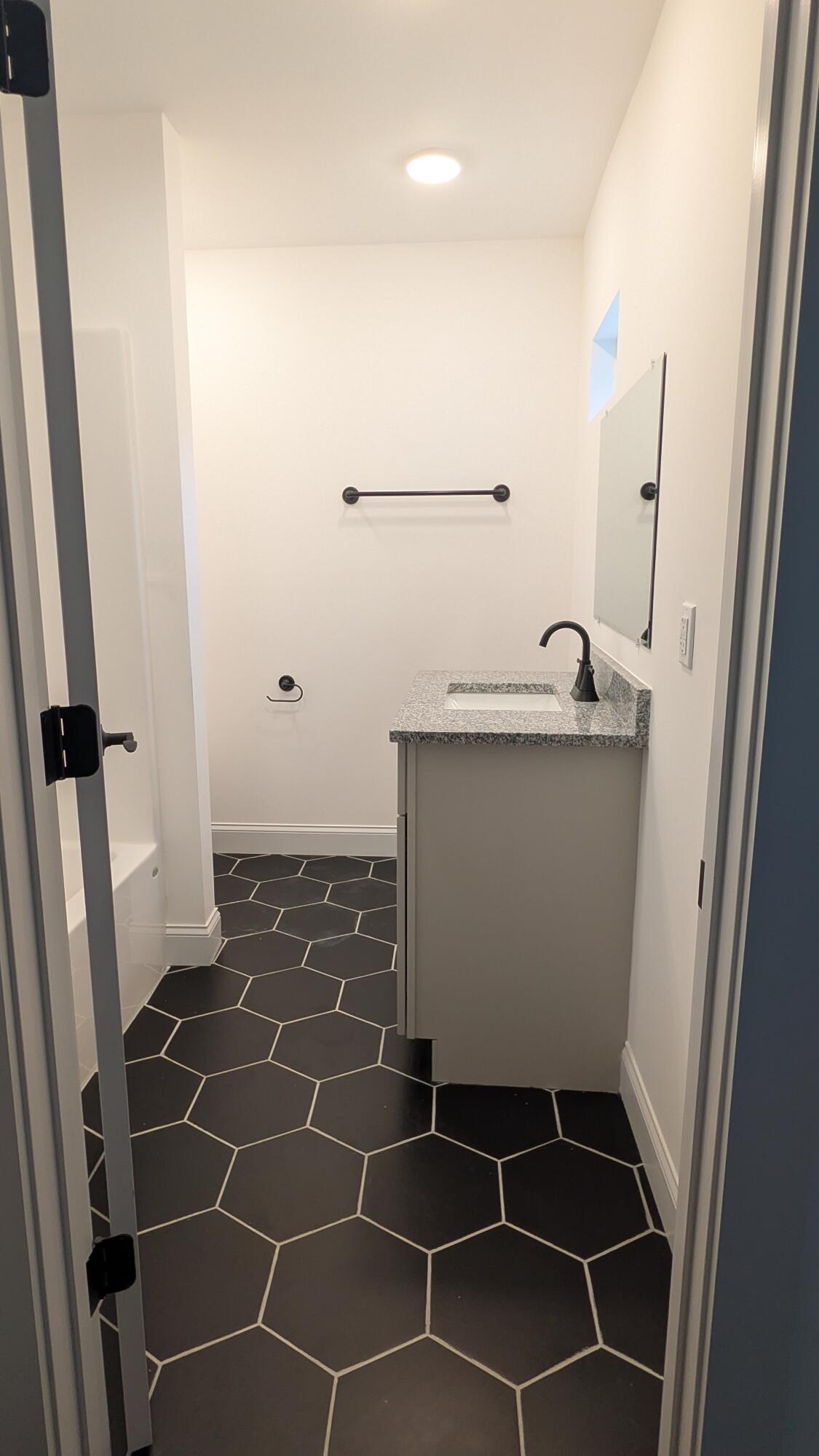 116 & 118 Courtland Crest Drive SW, #7