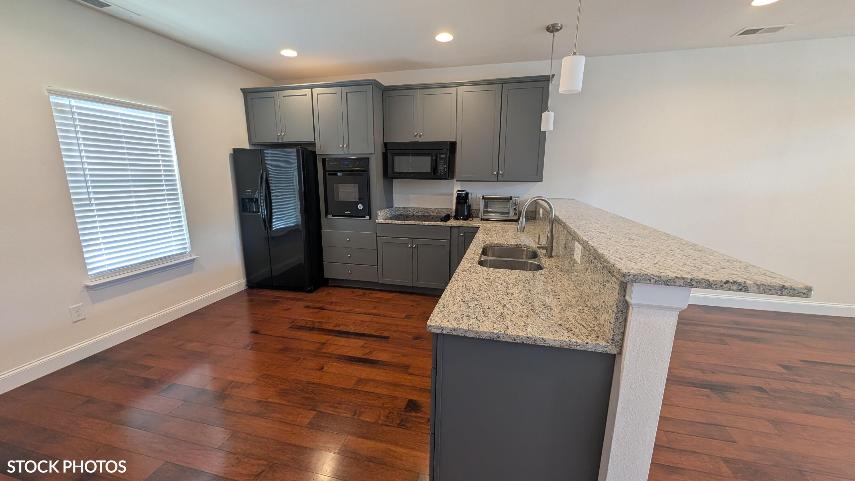 116 & 118 Courtland Crest Drive SW, #7