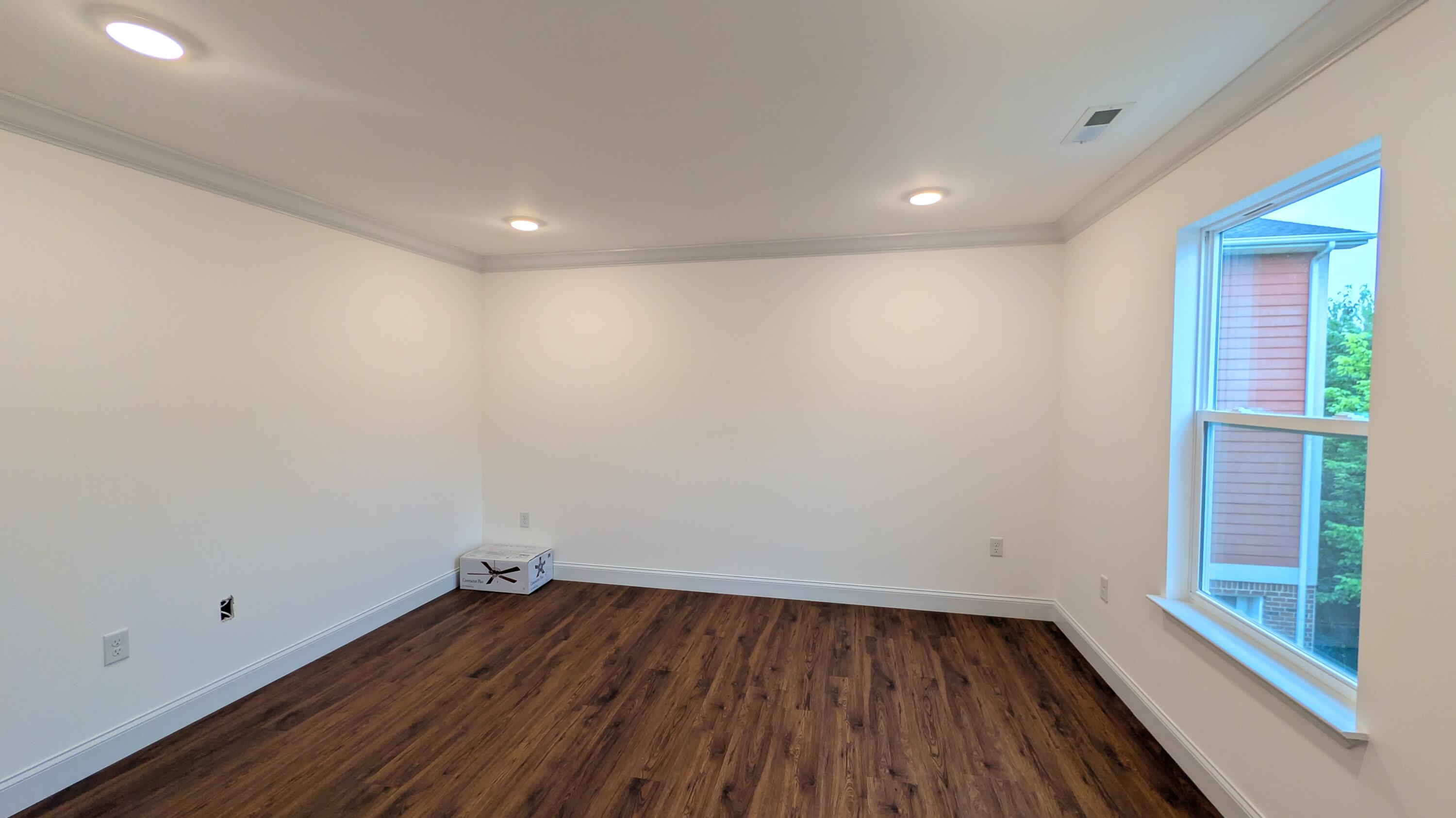 116 & 118 Courtland Crest Drive SW, #7
