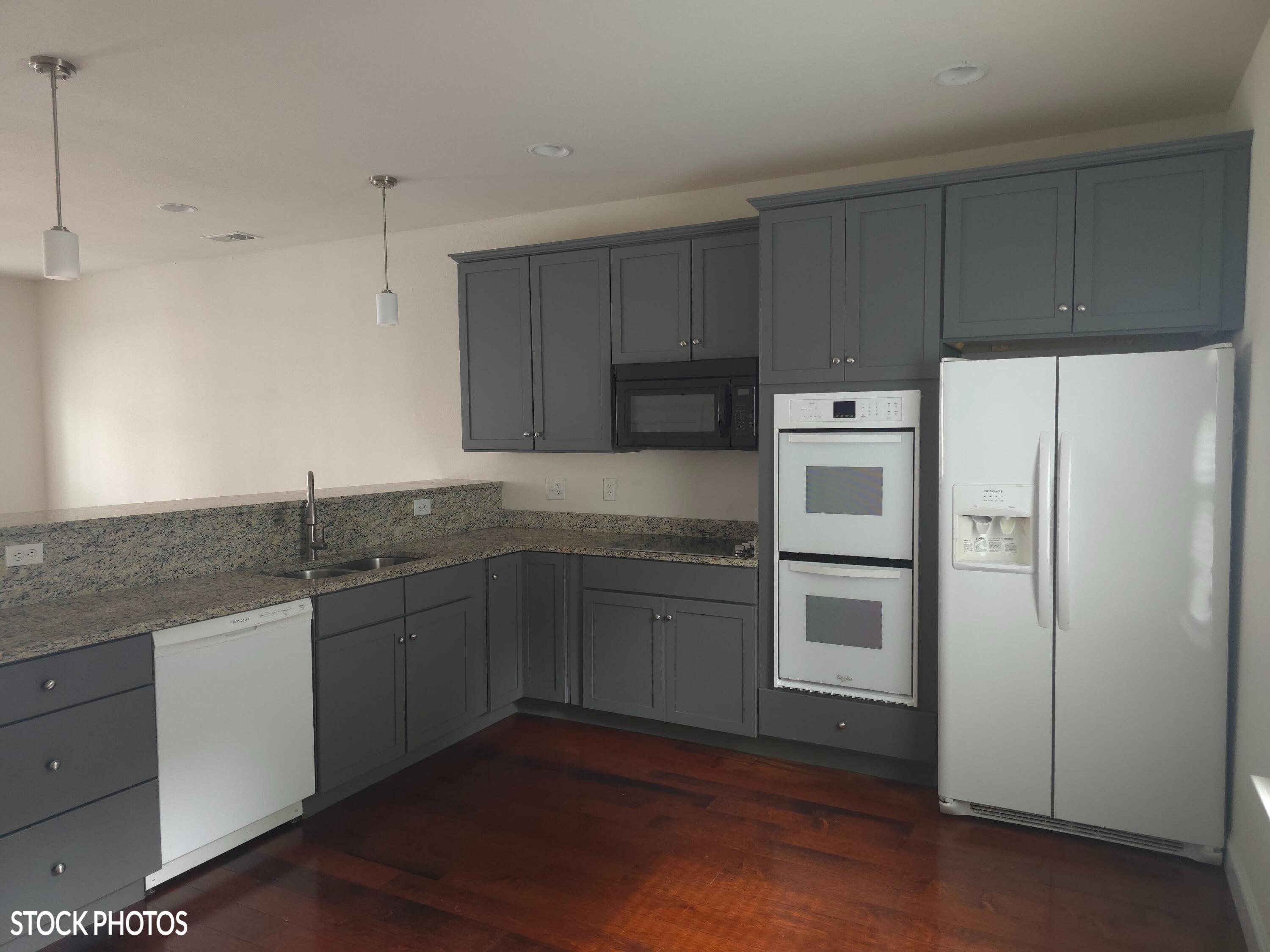 116 & 118 Courtland Crest Drive SW, #7