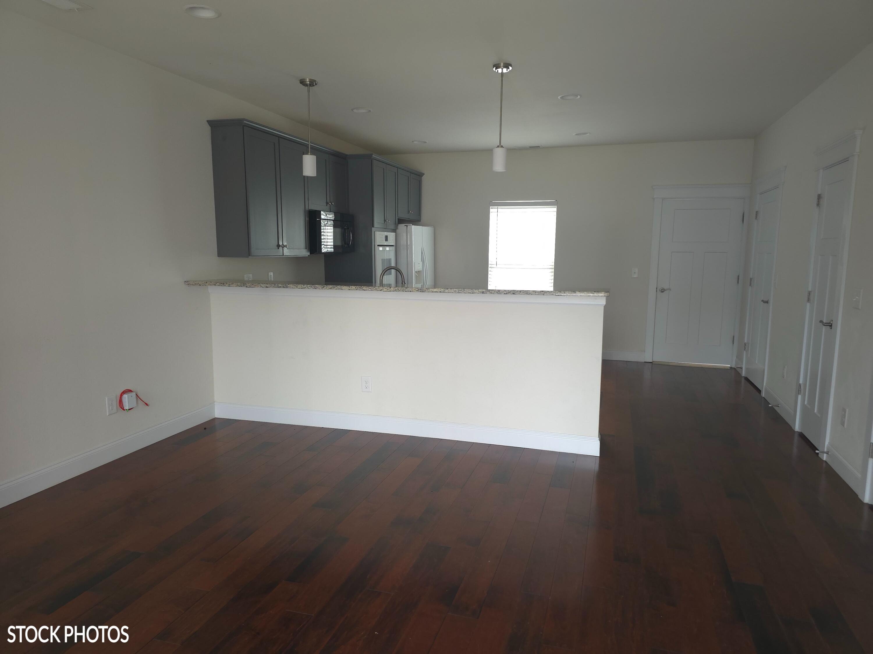 116 & 118 Courtland Crest Drive SW, #7