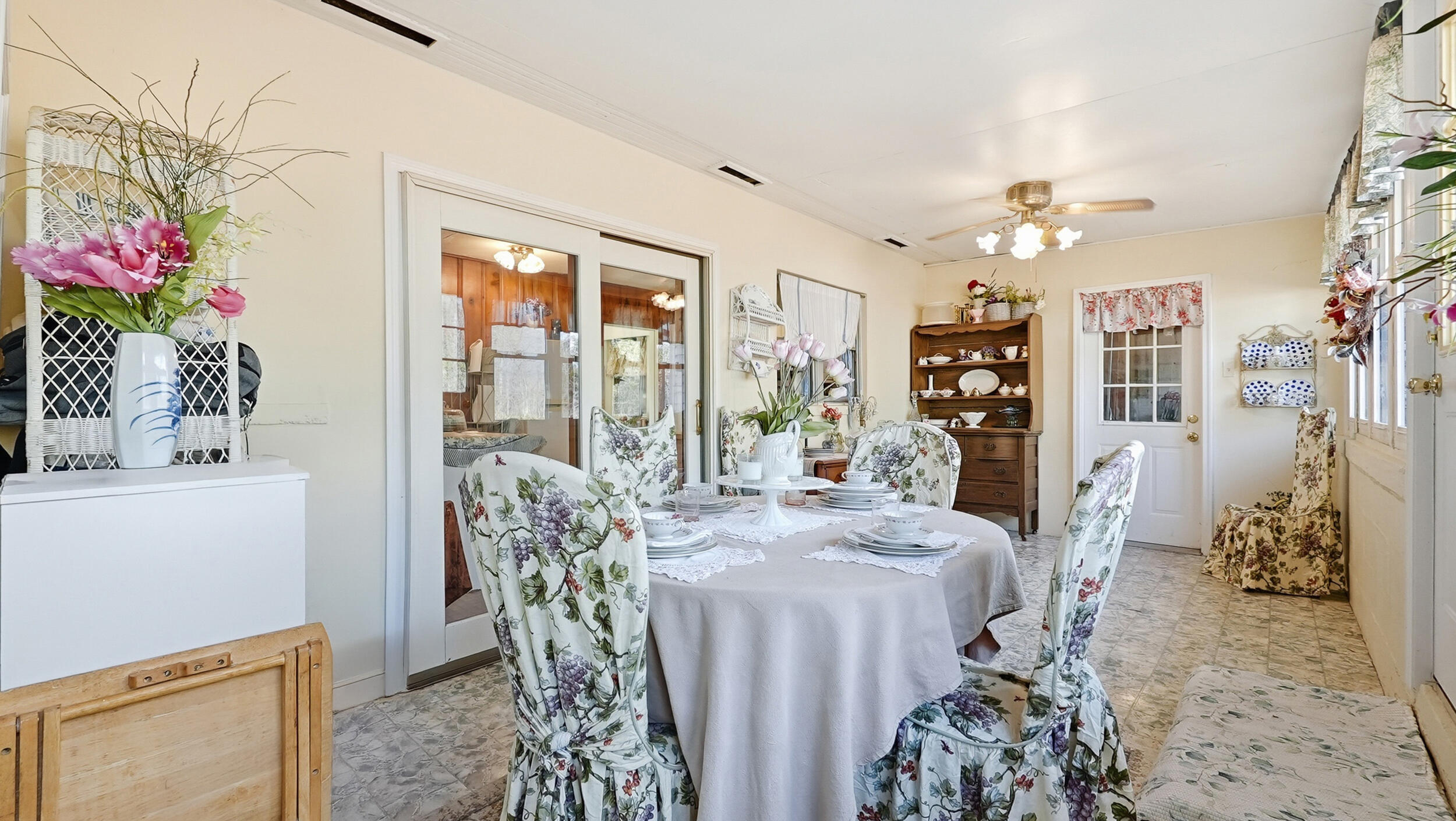 2031 Carolana Circle