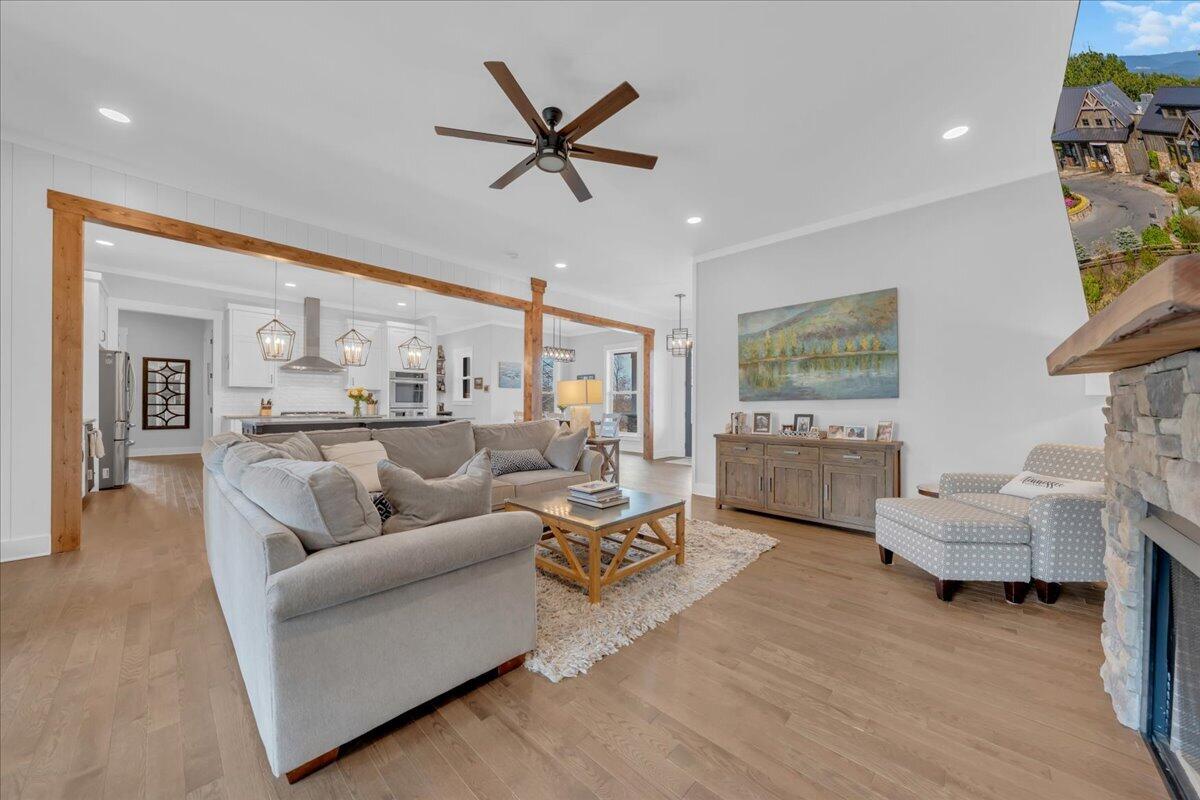 1115 River Bluffs Drive