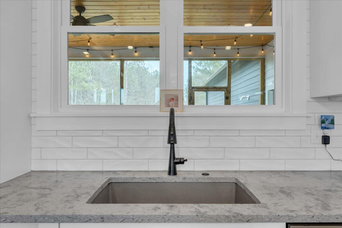 1115 River Bluffs Drive