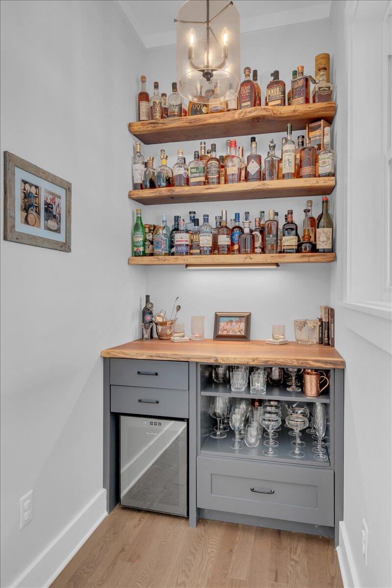 1115 River Bluffs Drive