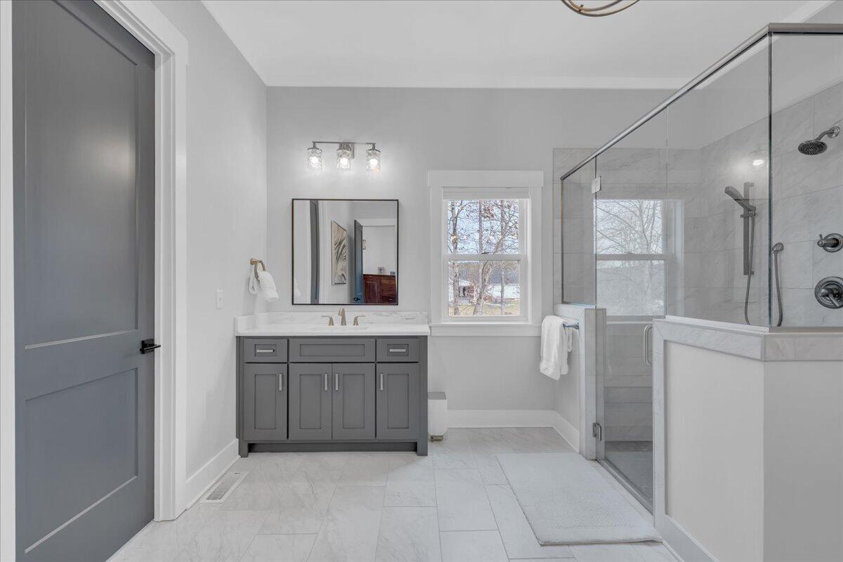 1115 River Bluffs Drive