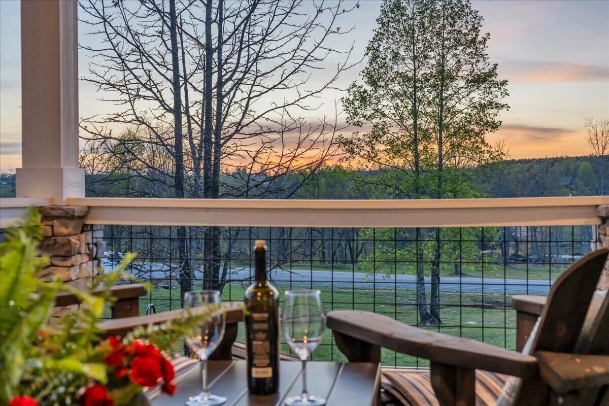 1115 River Bluffs Drive