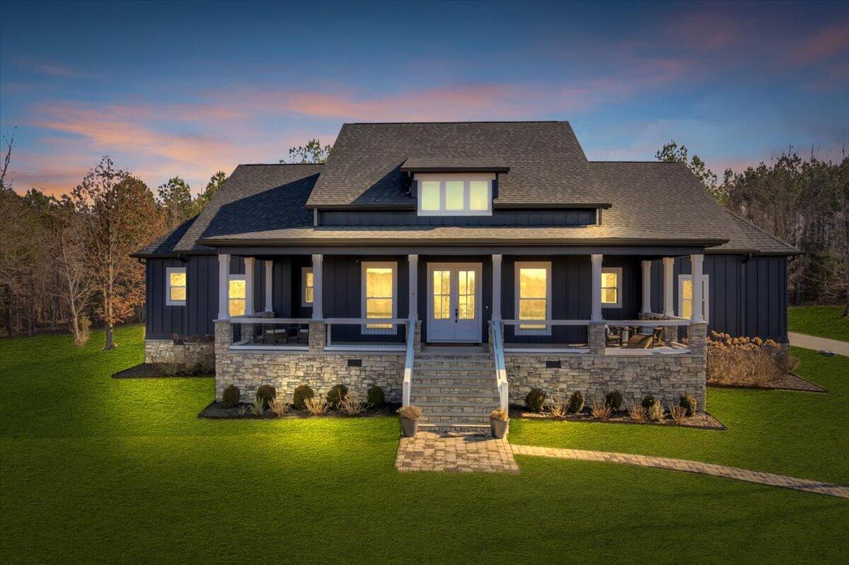 1115 River Bluffs Drive