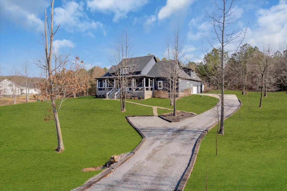 1115 River Bluffs Drive