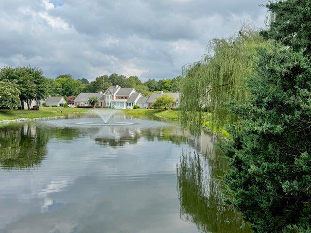 1426 Heritage Landing Drive