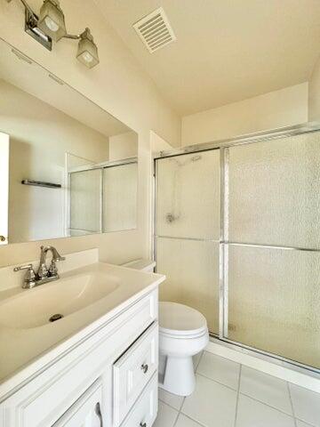 1426 Heritage Landing Drive