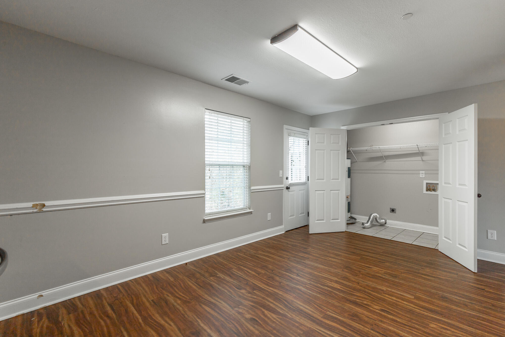 1109 Maple Tree Lane