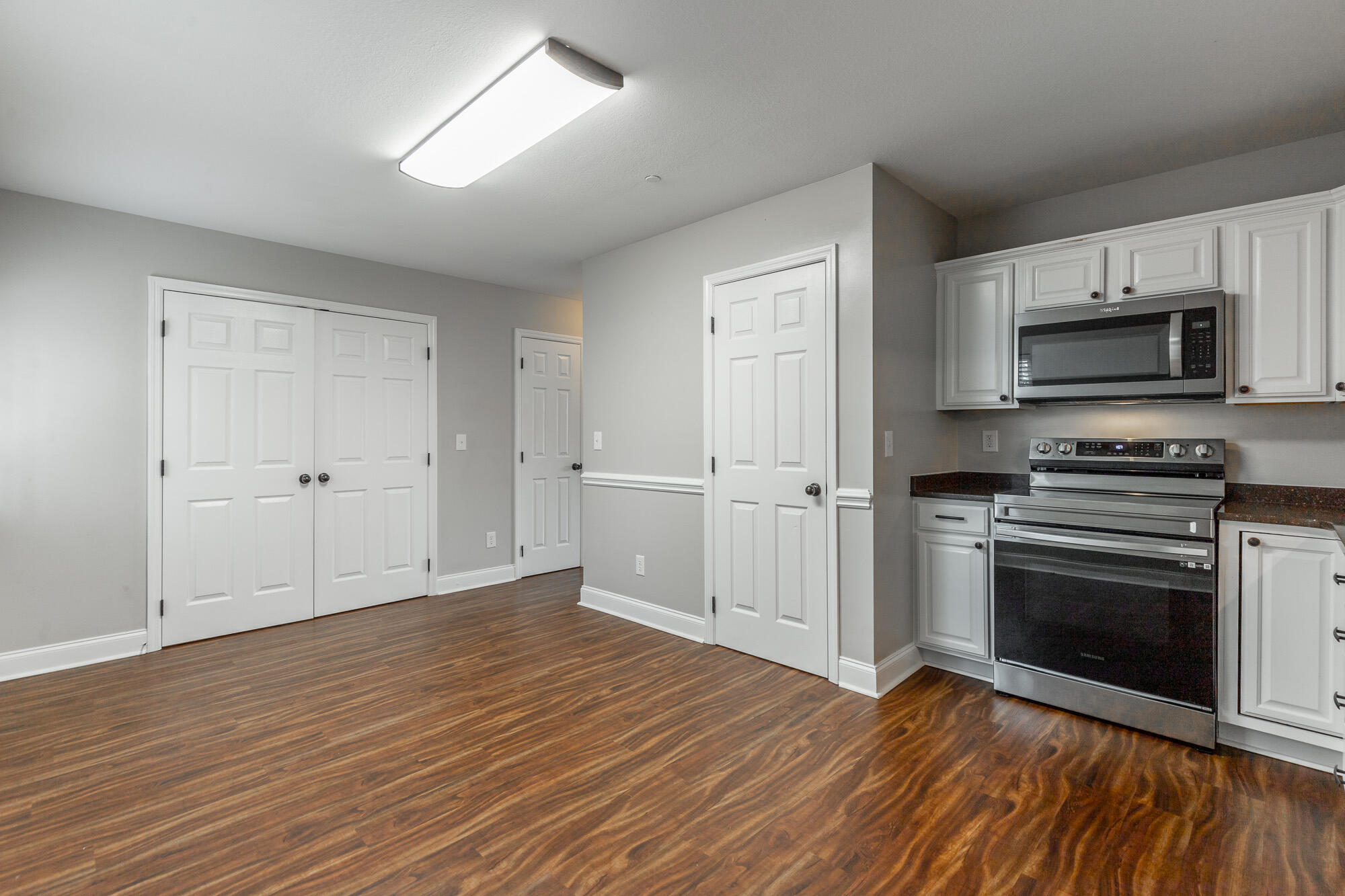 1109 Maple Tree Lane