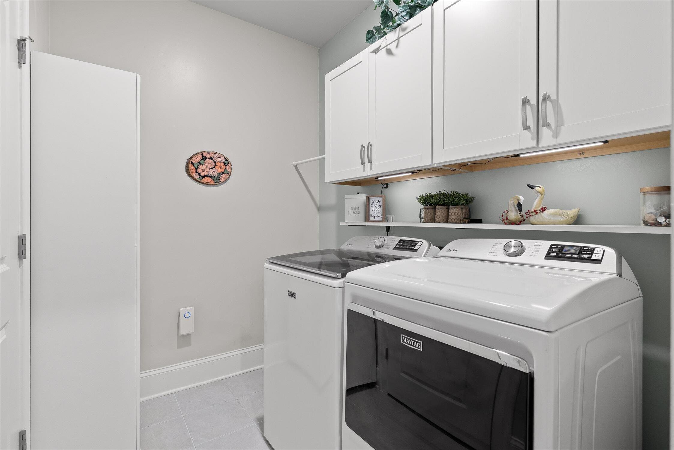 3324 Grassy Fields Lane