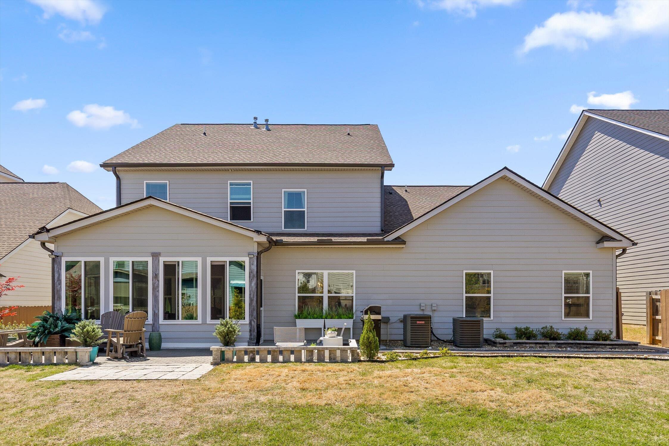 3324 Grassy Fields Lane