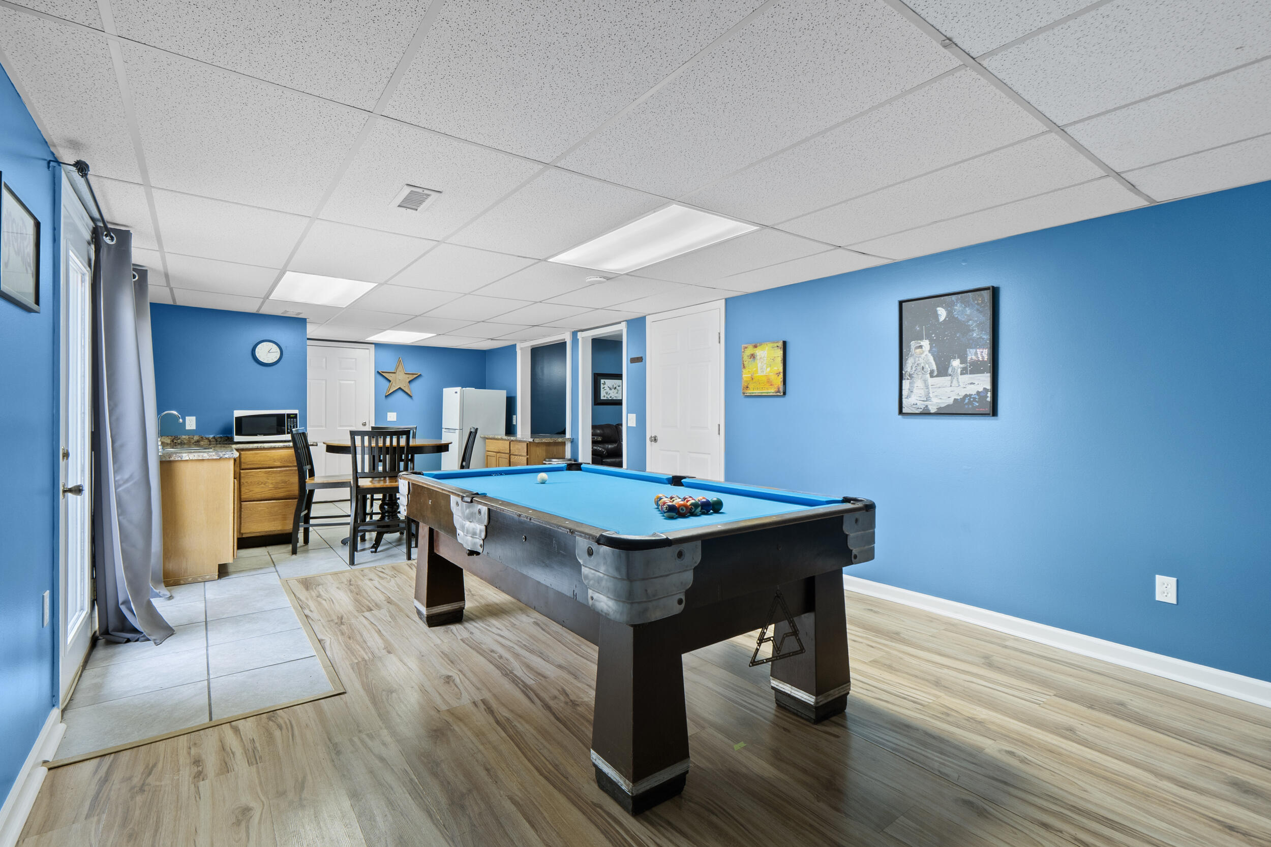 8869 River Cove Drive