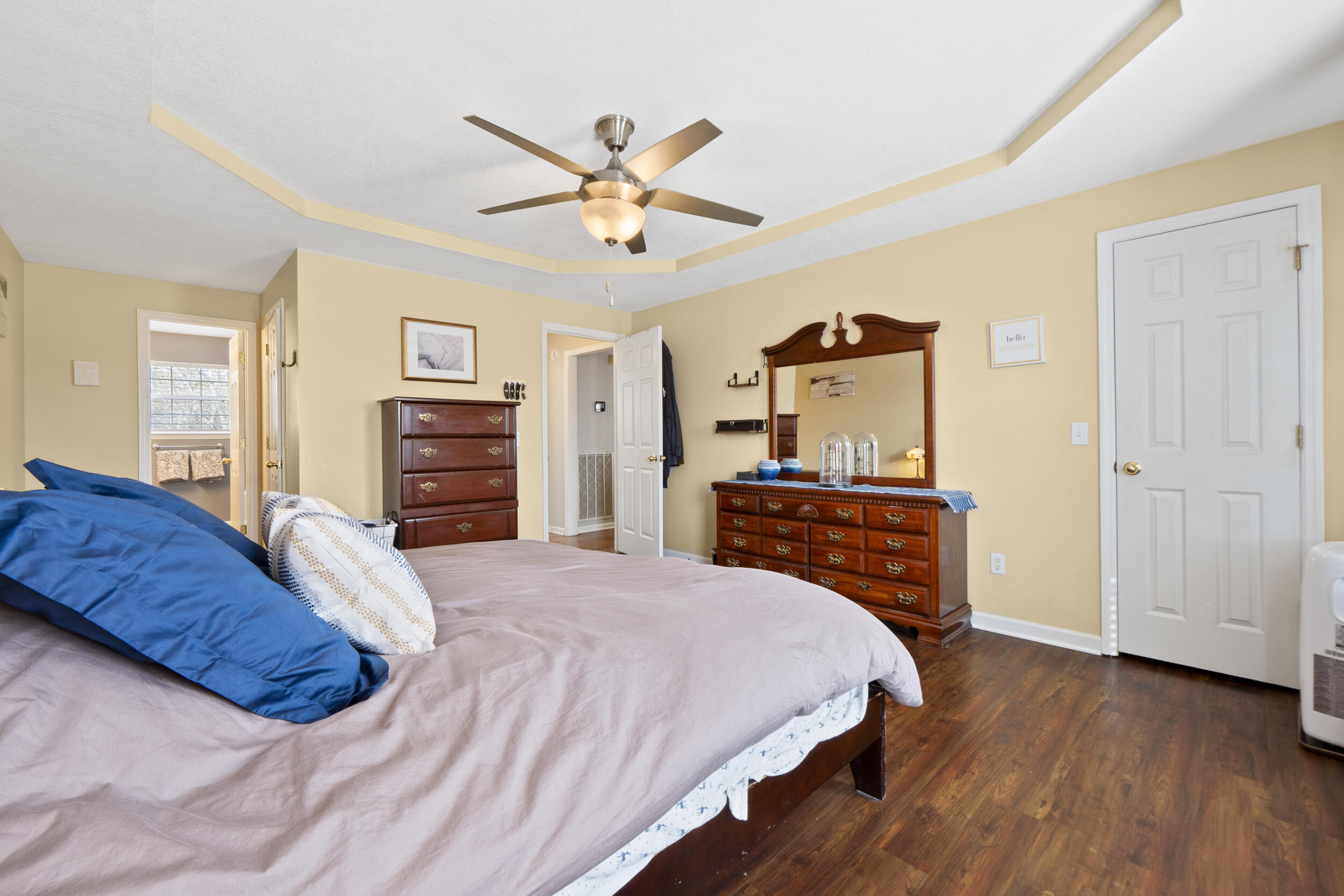 8869 River Cove Drive