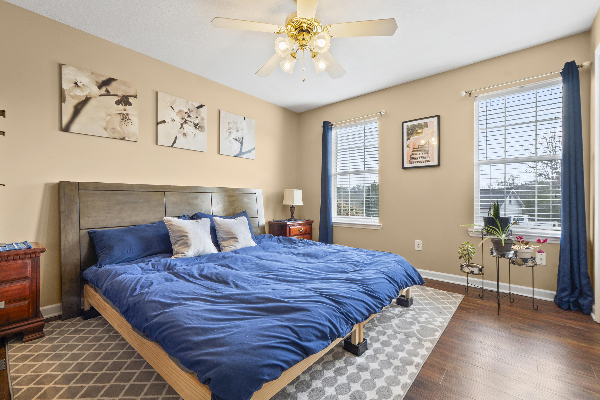 8869 River Cove Drive