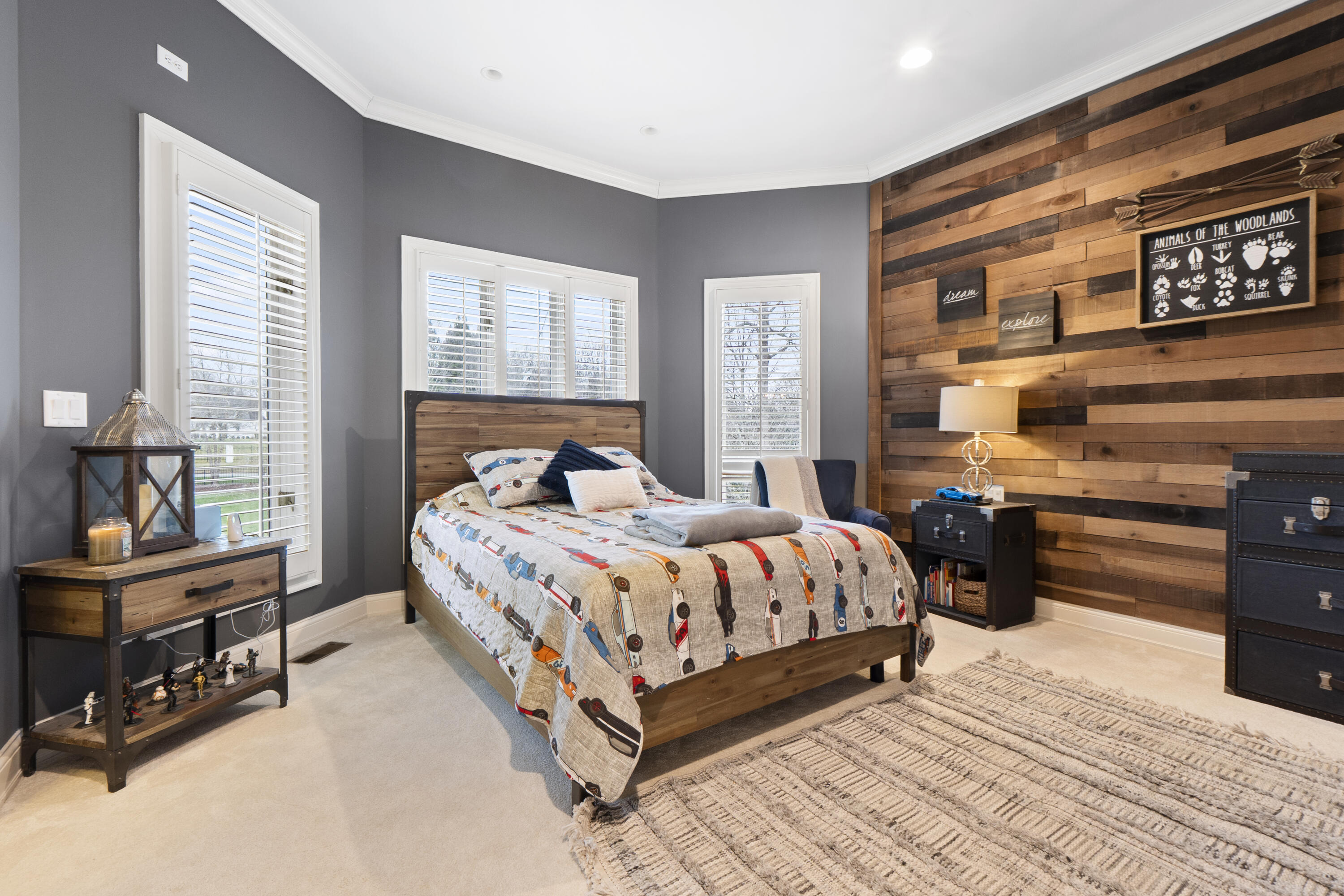 8831 Forest Creek Lane